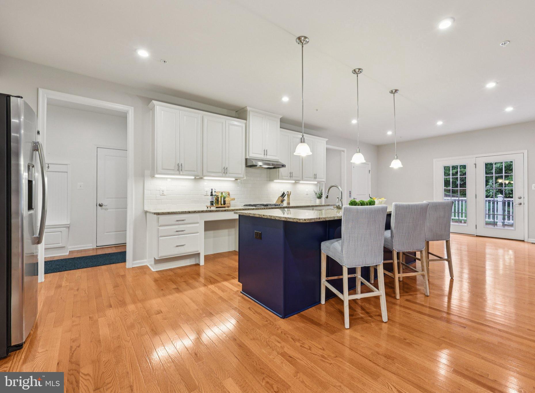 POTOMAC SHORES - Residential