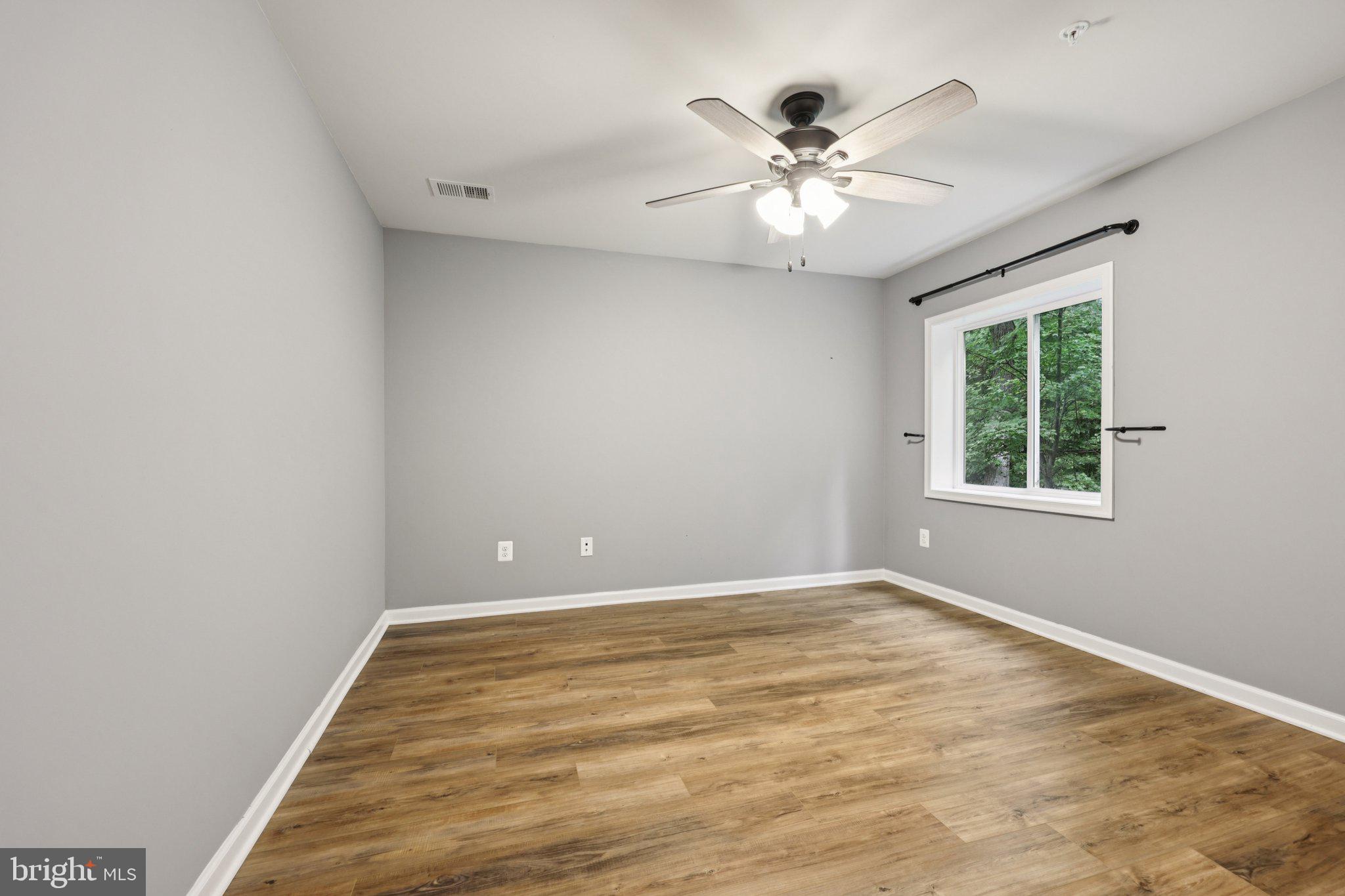 POTOMAC SHORES - Residential