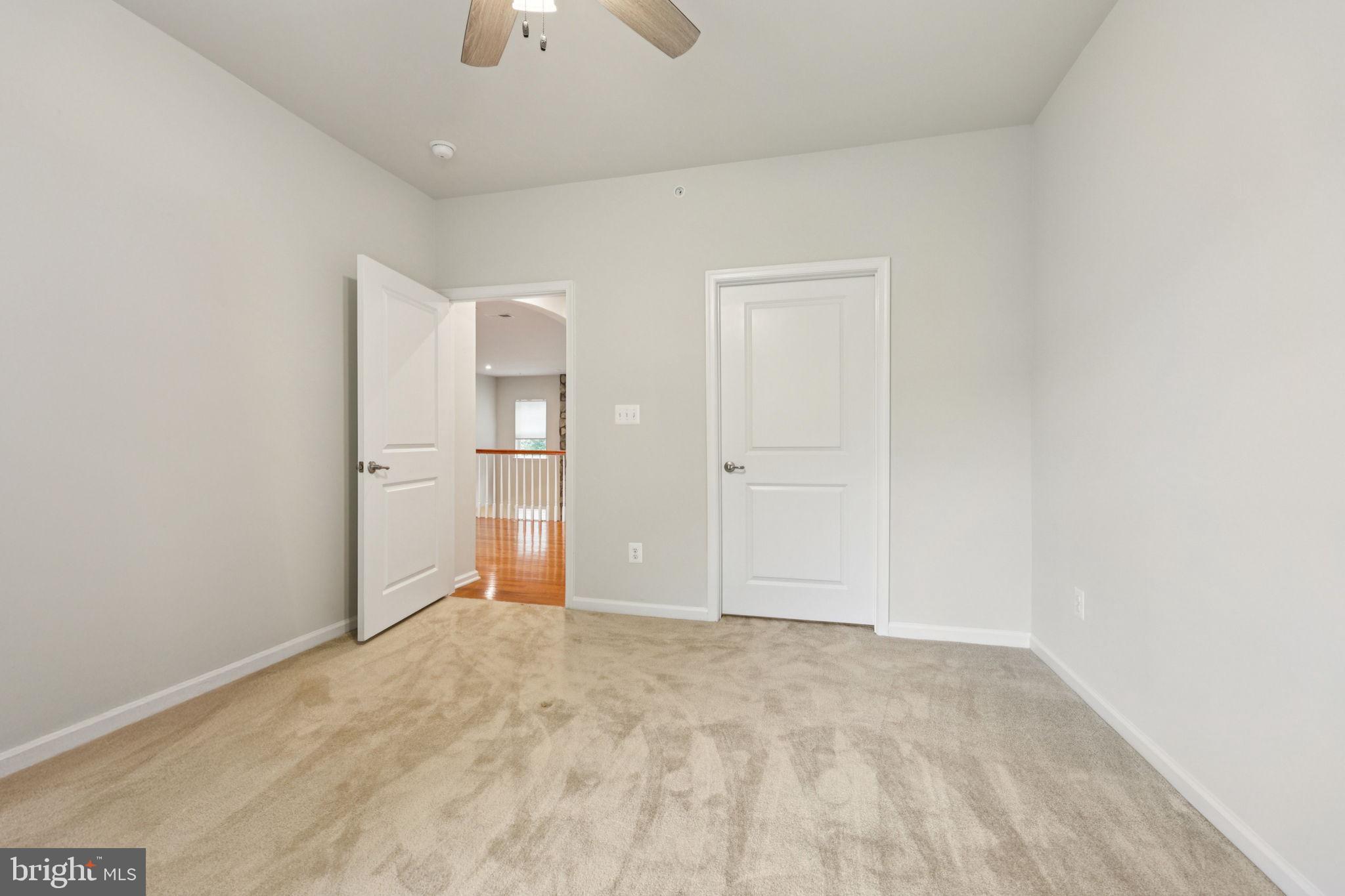 POTOMAC SHORES - Residential