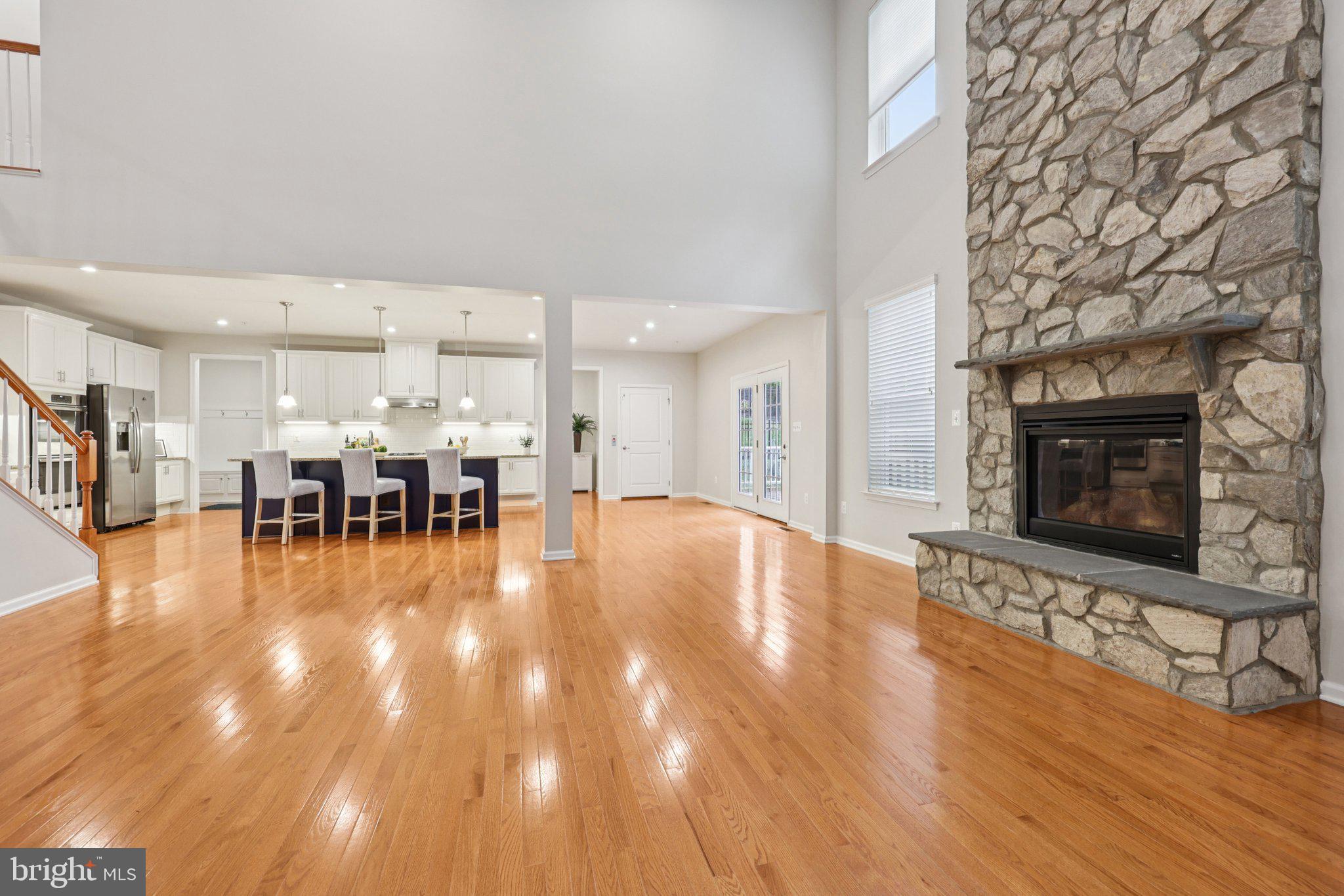 POTOMAC SHORES - Residential