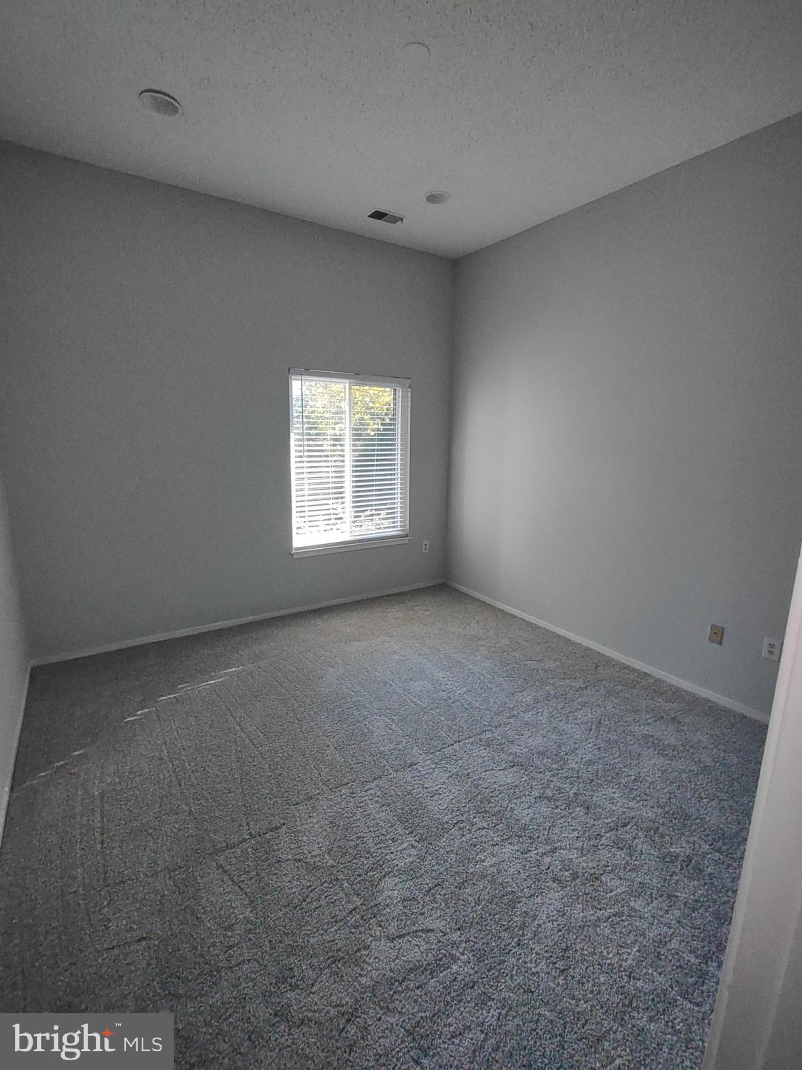 VILLARIDGE - Residential Lease