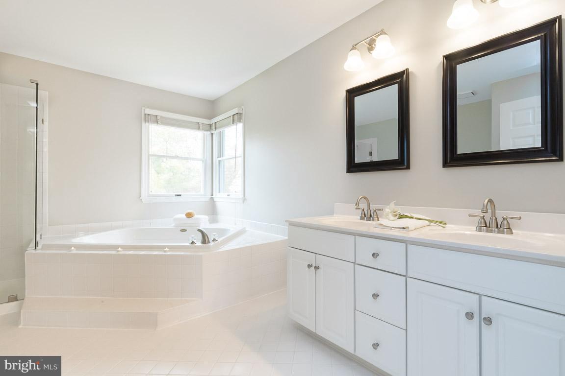 PLEASANT HILL - Residential