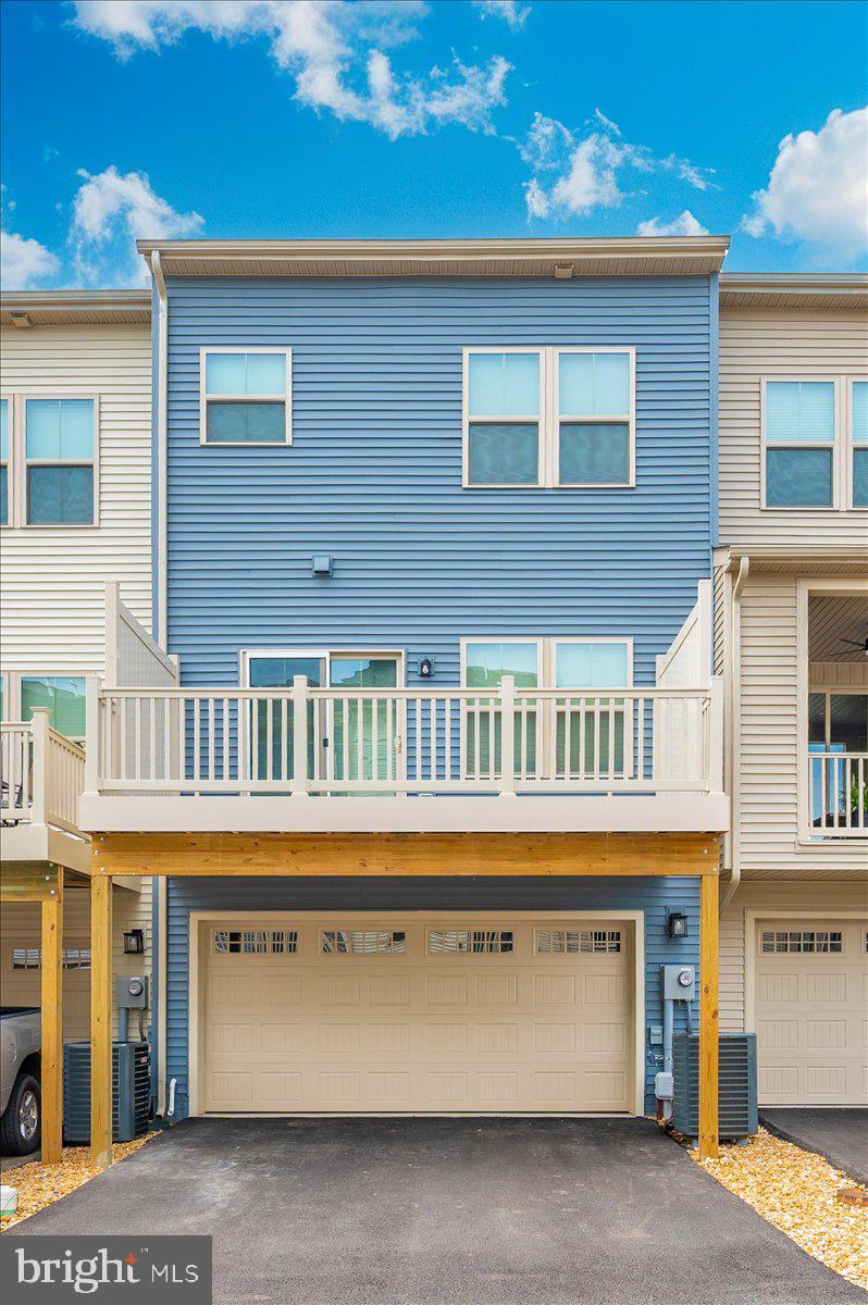 JEFFERSON PLACE - Residential Lease