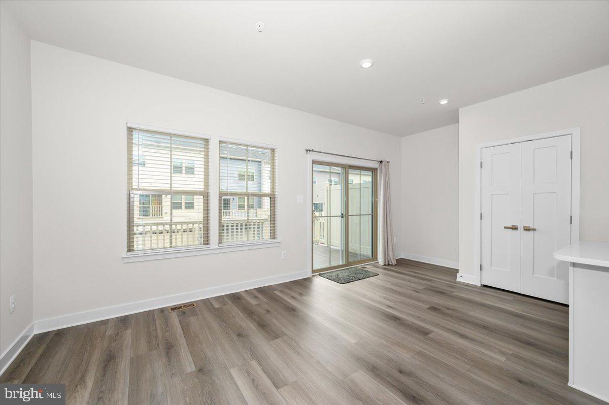 JEFFERSON PLACE - Residential Lease