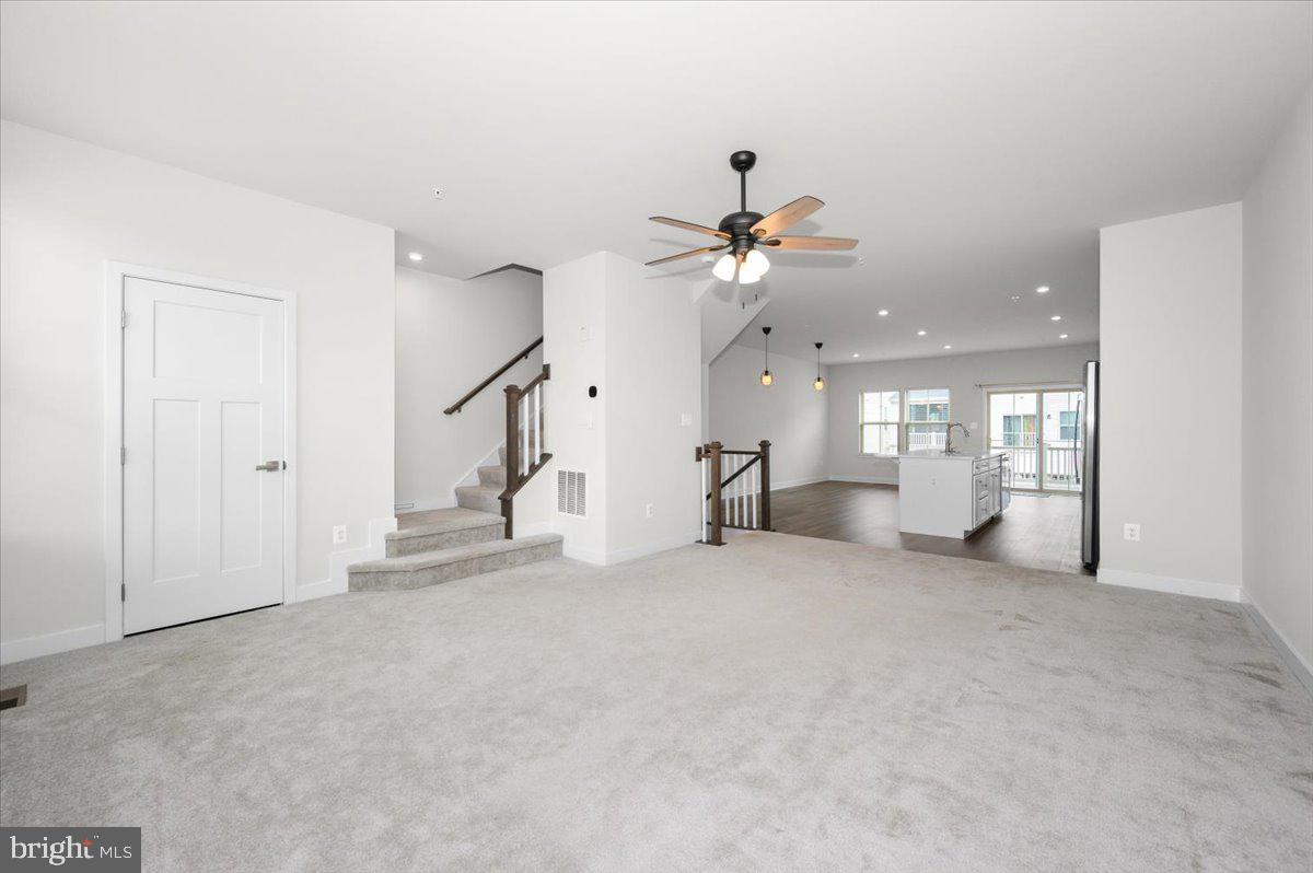 JEFFERSON PLACE - Residential Lease