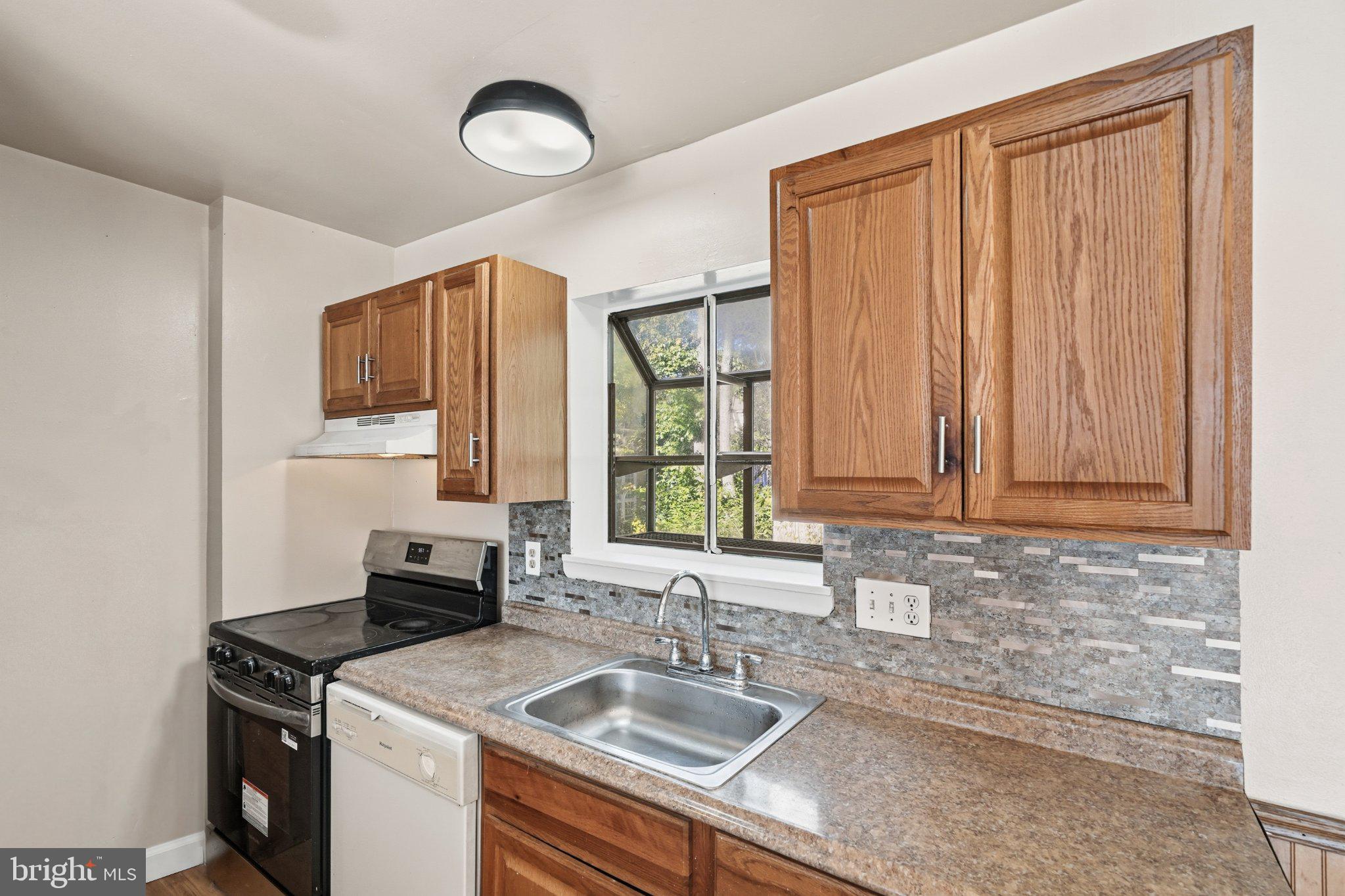 18943 PINE RIDGE LANE 9-6