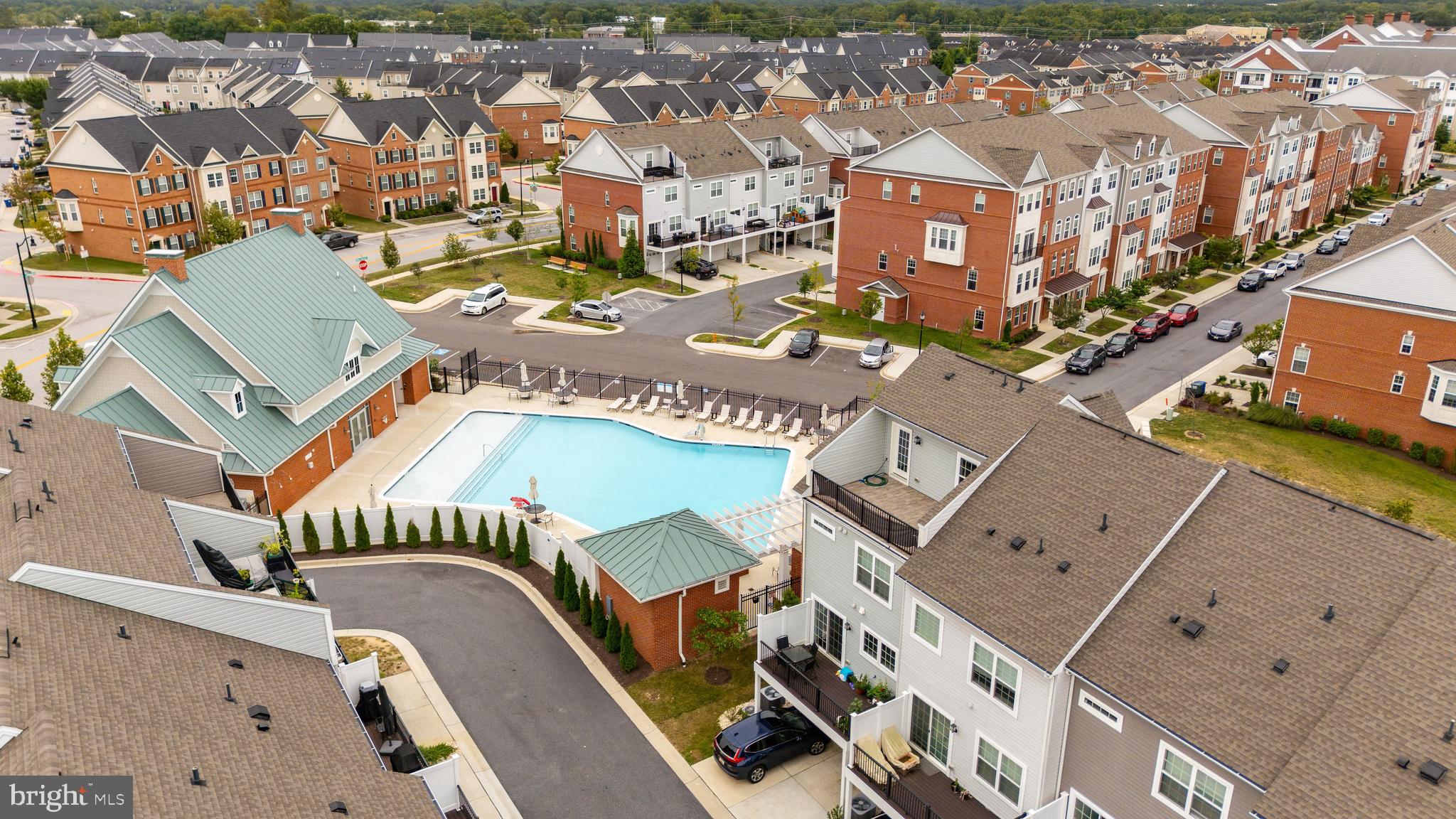 BLUE STREAM - Residential