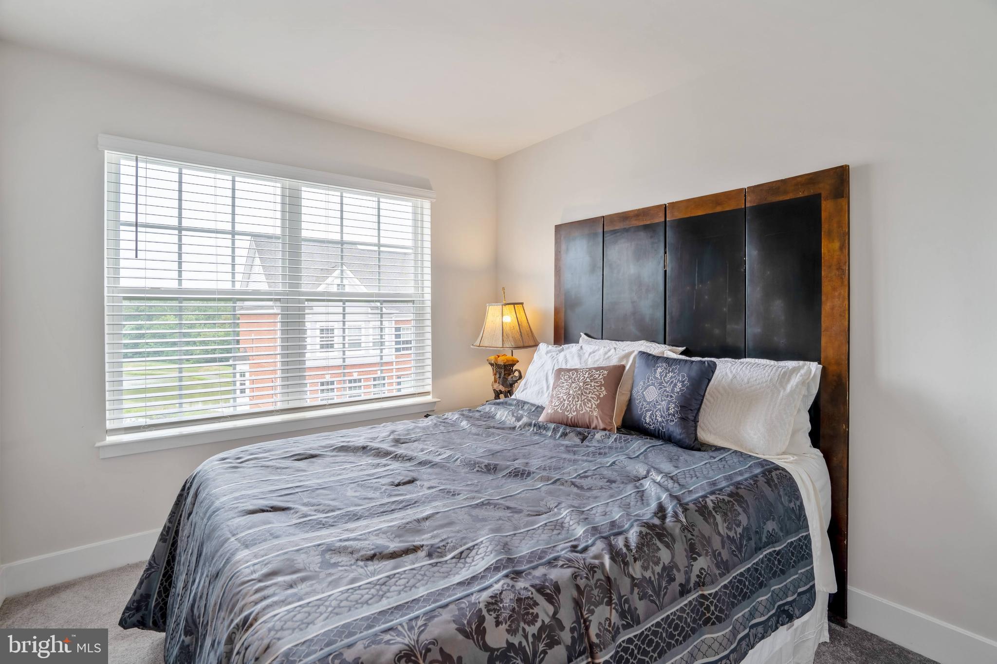 BLUE STREAM - Residential