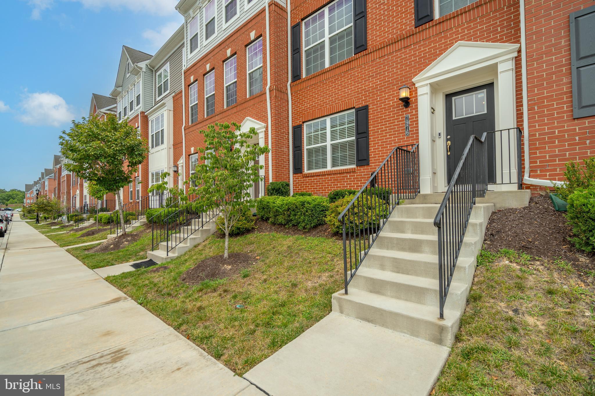 7976 POTTER PLACE