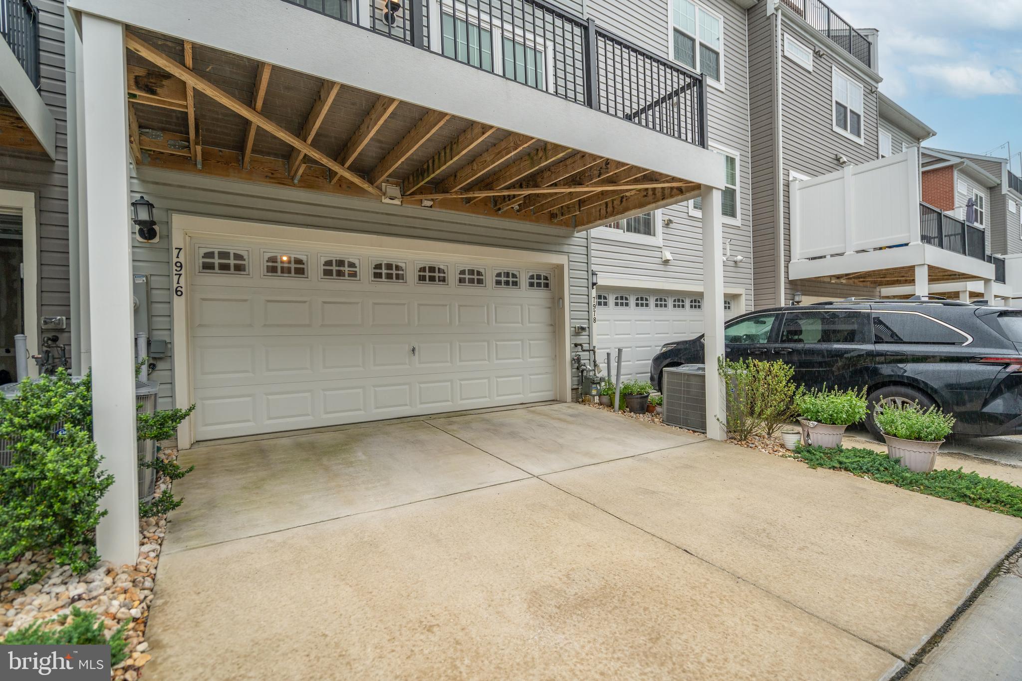 BLUE STREAM - Residential