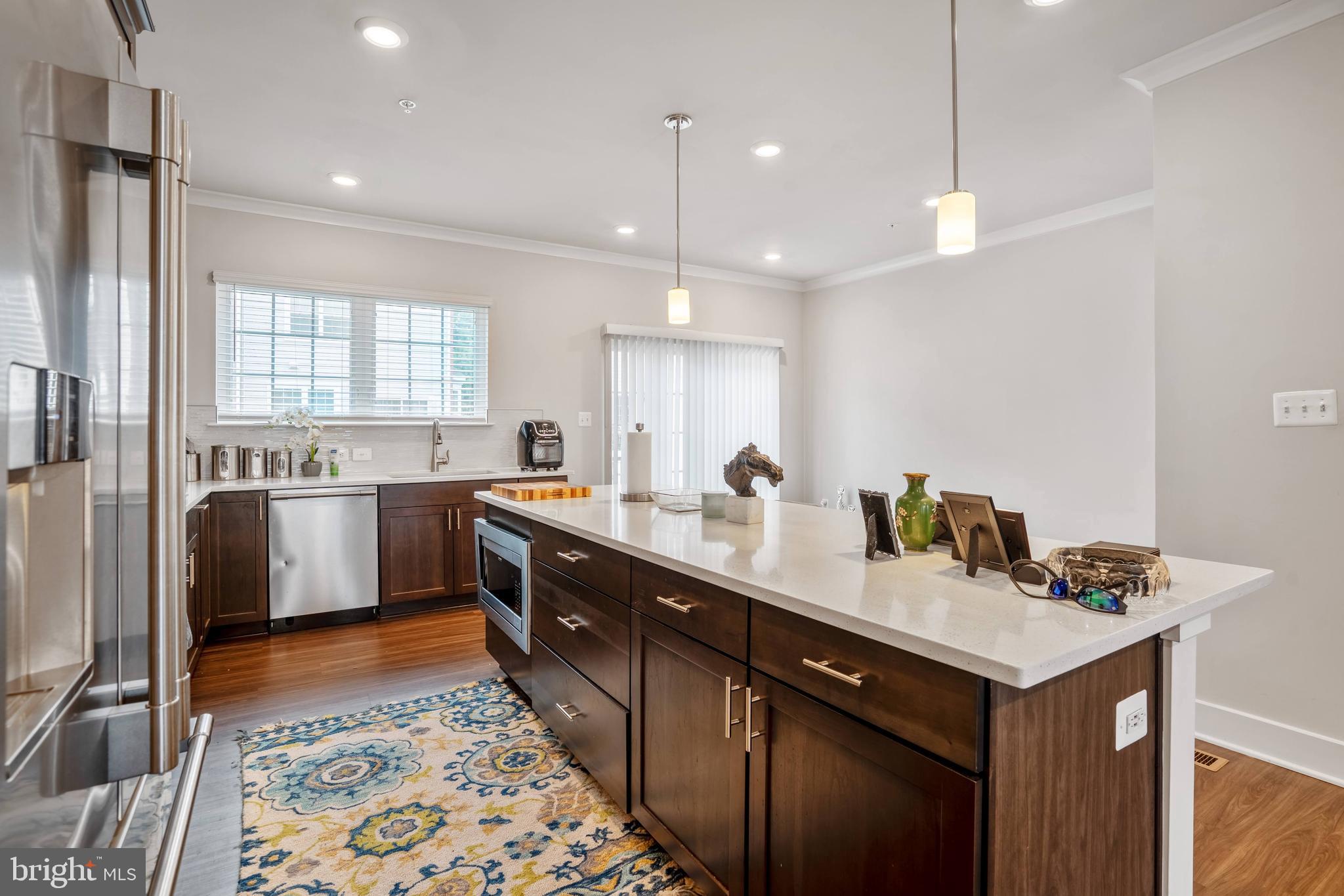 BLUE STREAM - Residential