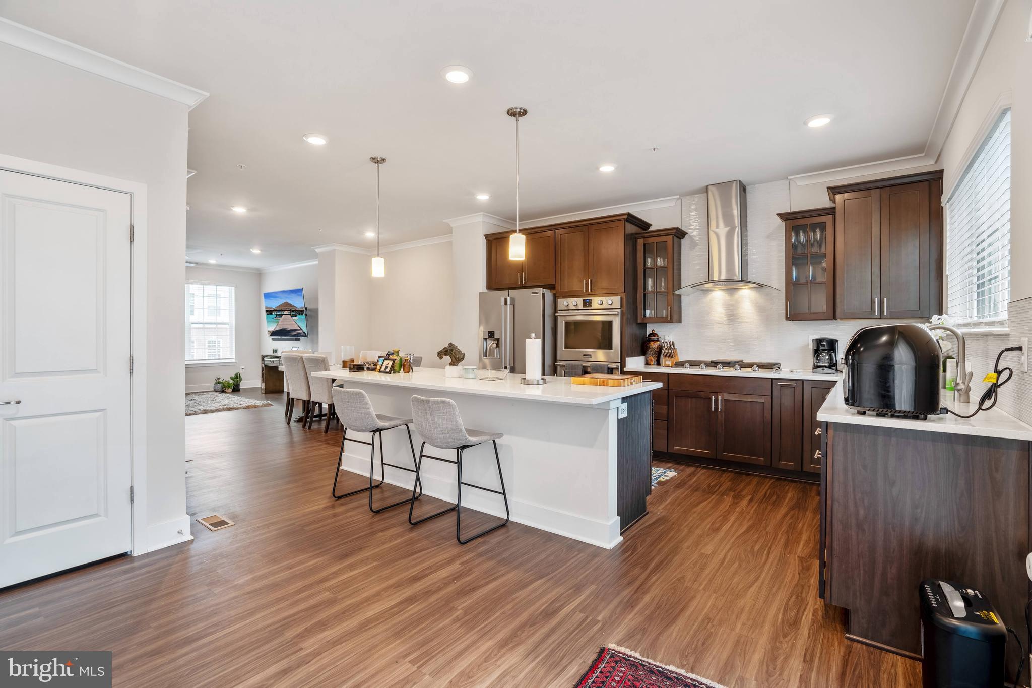 BLUE STREAM - Residential