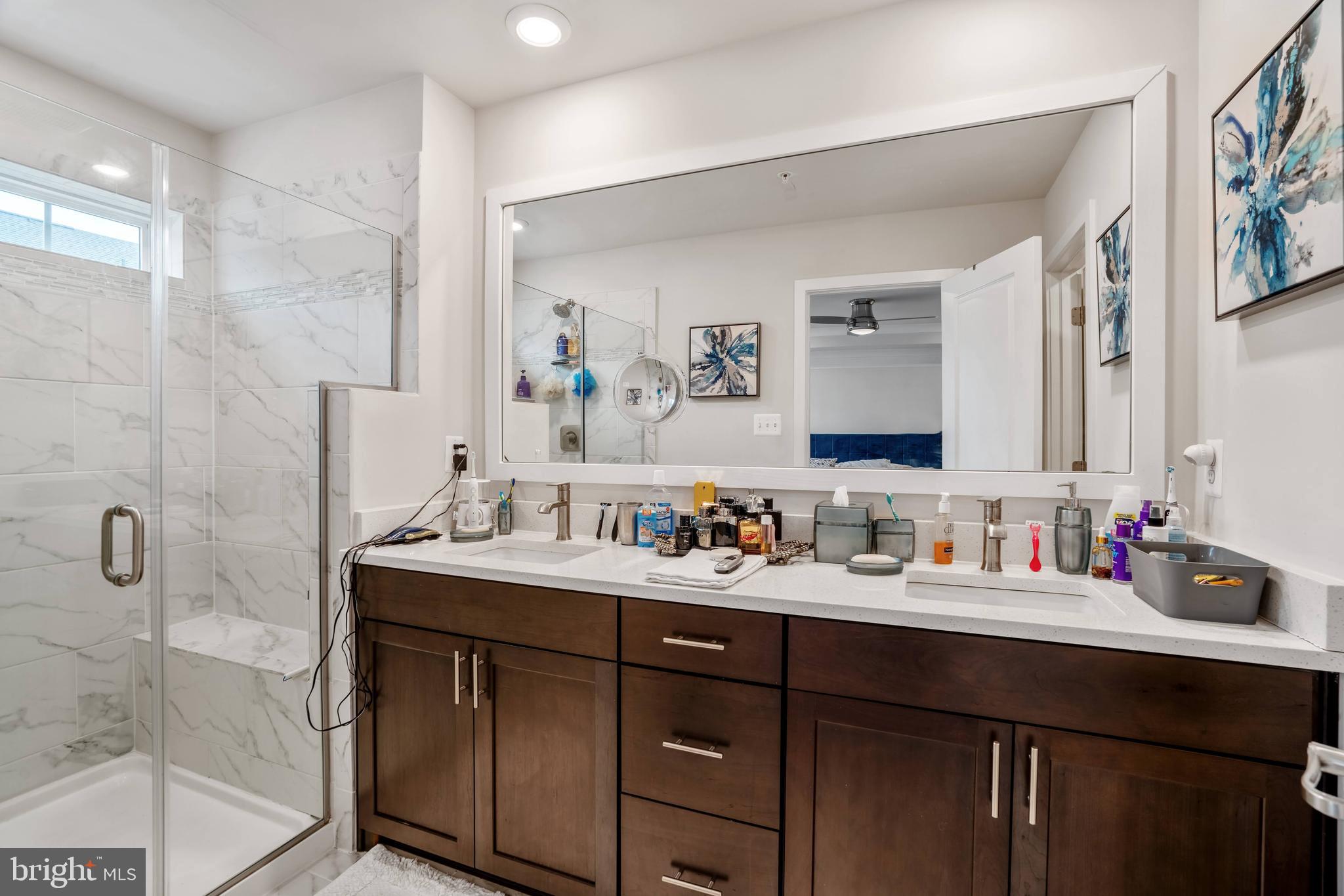 BLUE STREAM - Residential