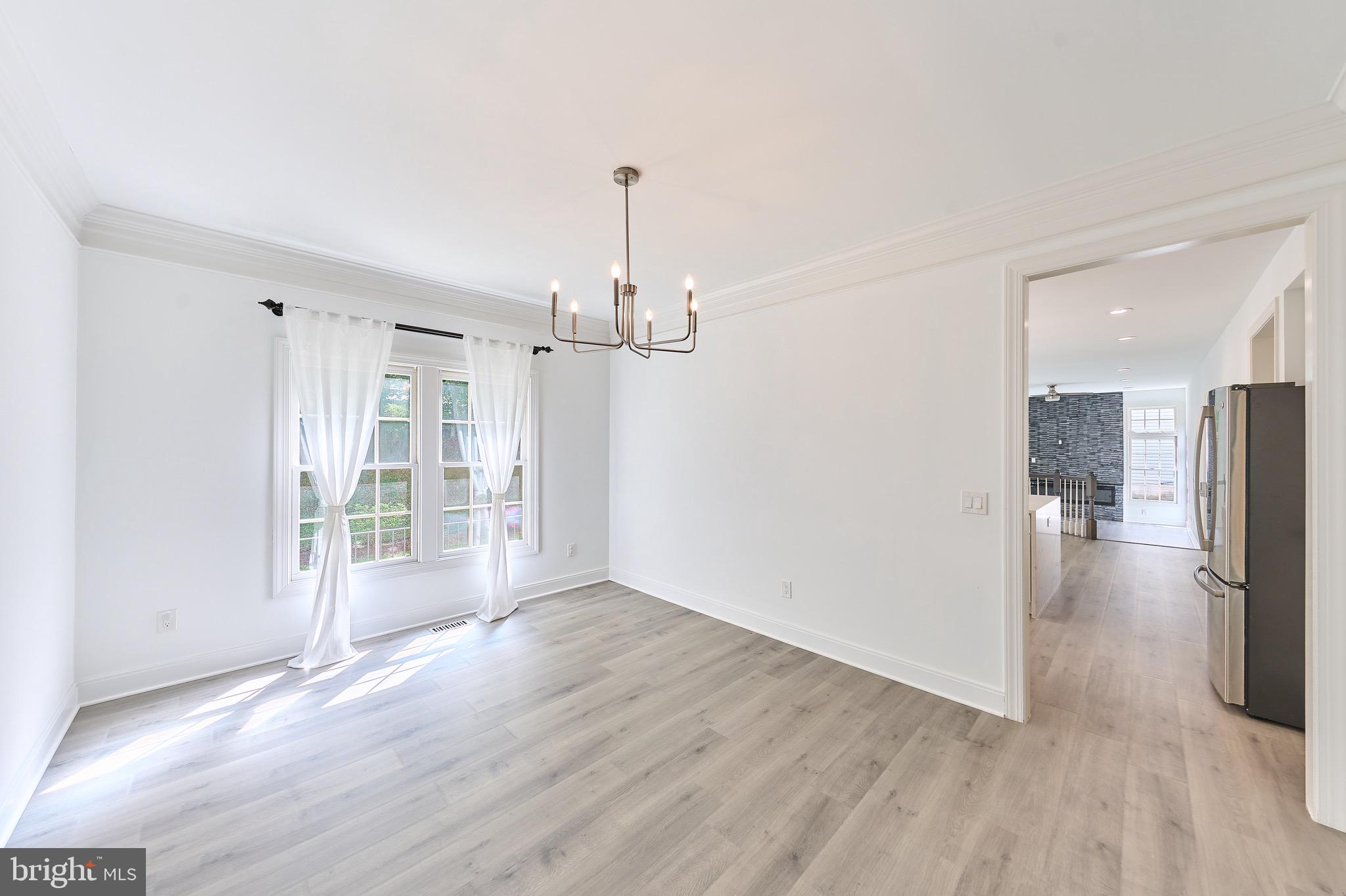POTOMAC LAKES - Residential