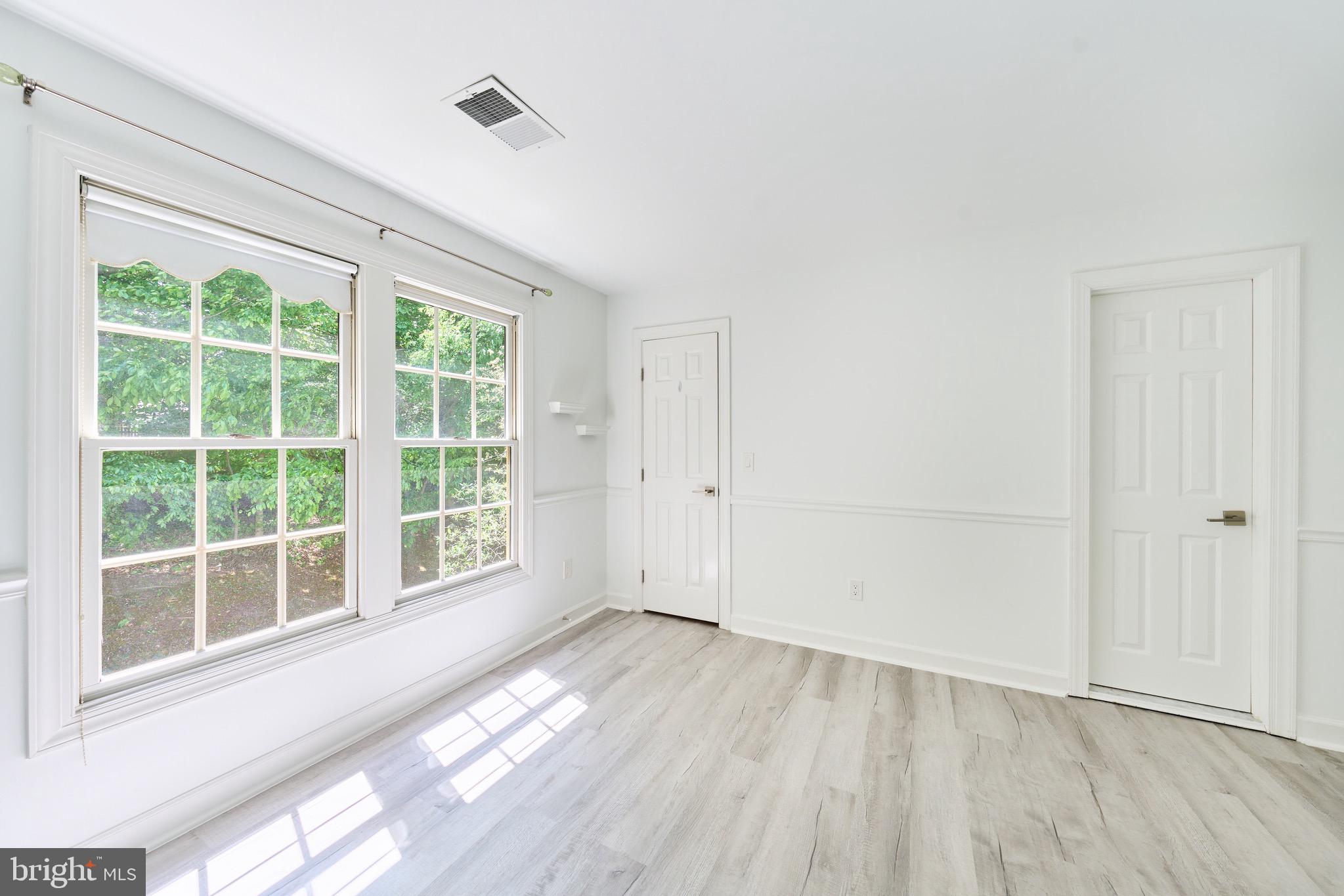 POTOMAC LAKES - Residential