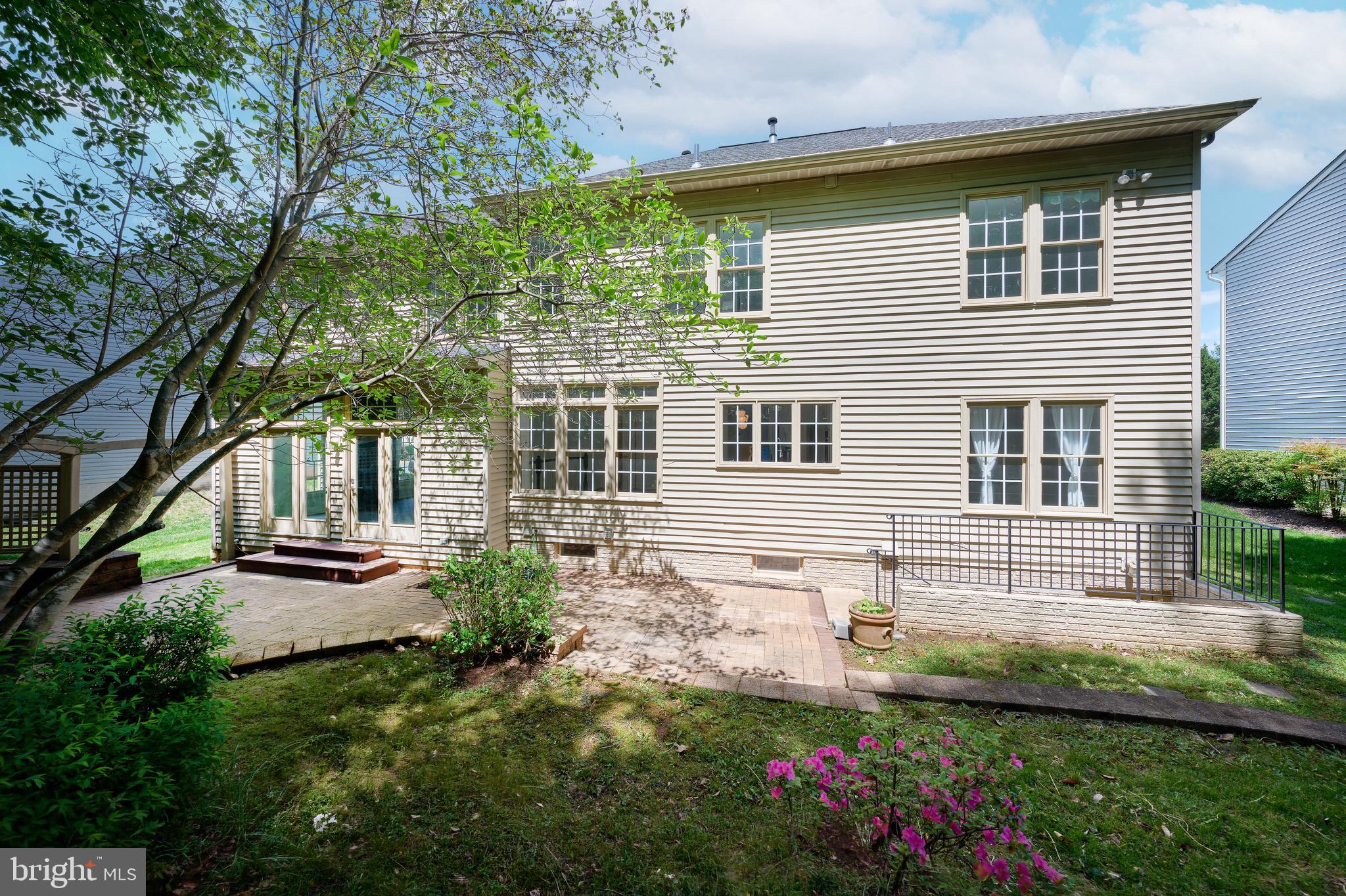 POTOMAC LAKES - Residential