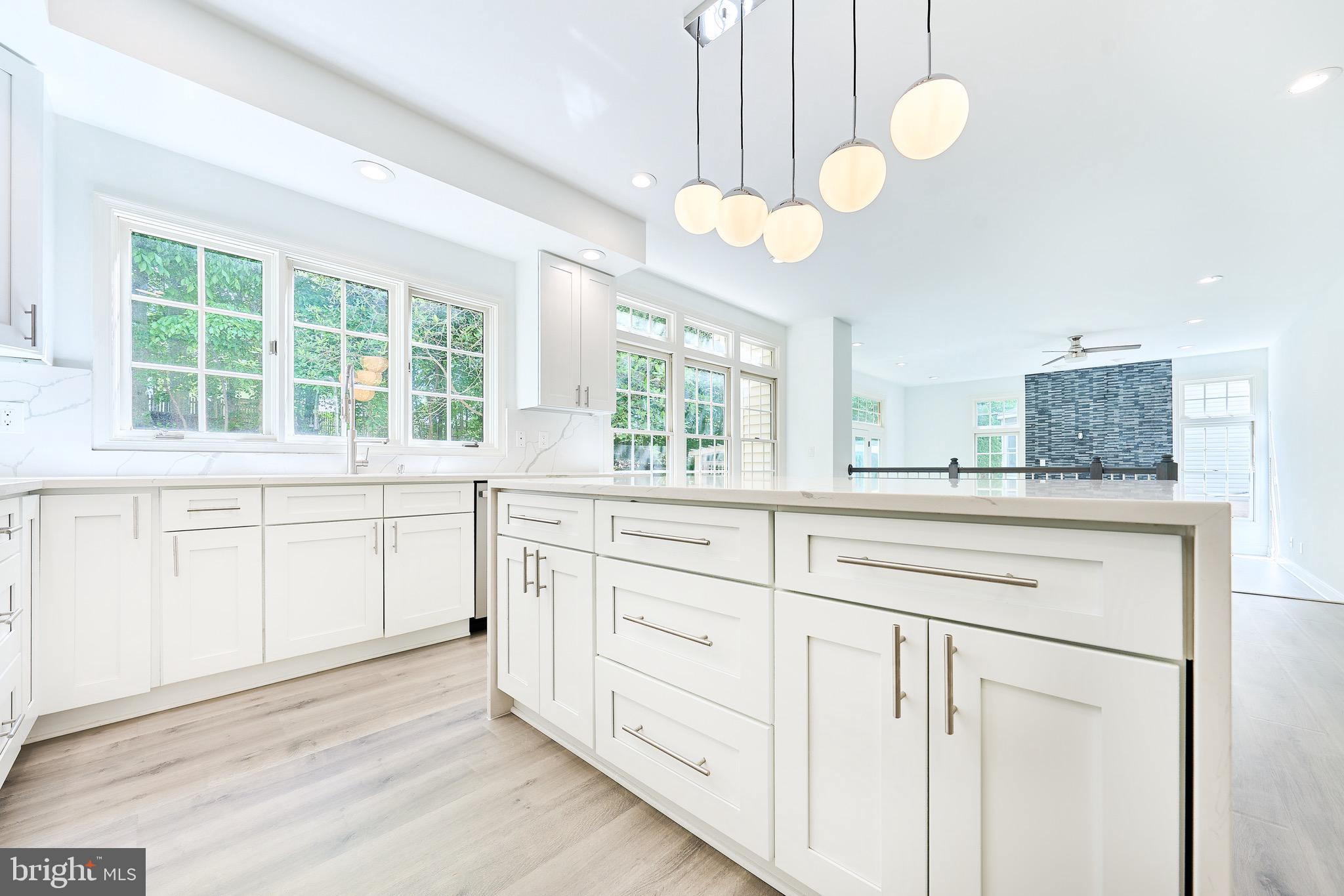 POTOMAC LAKES - Residential