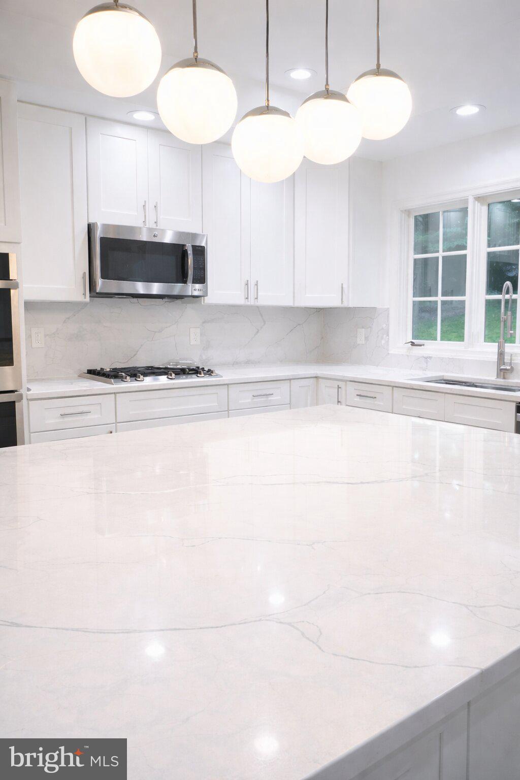 47093 KENTWELL PLACE