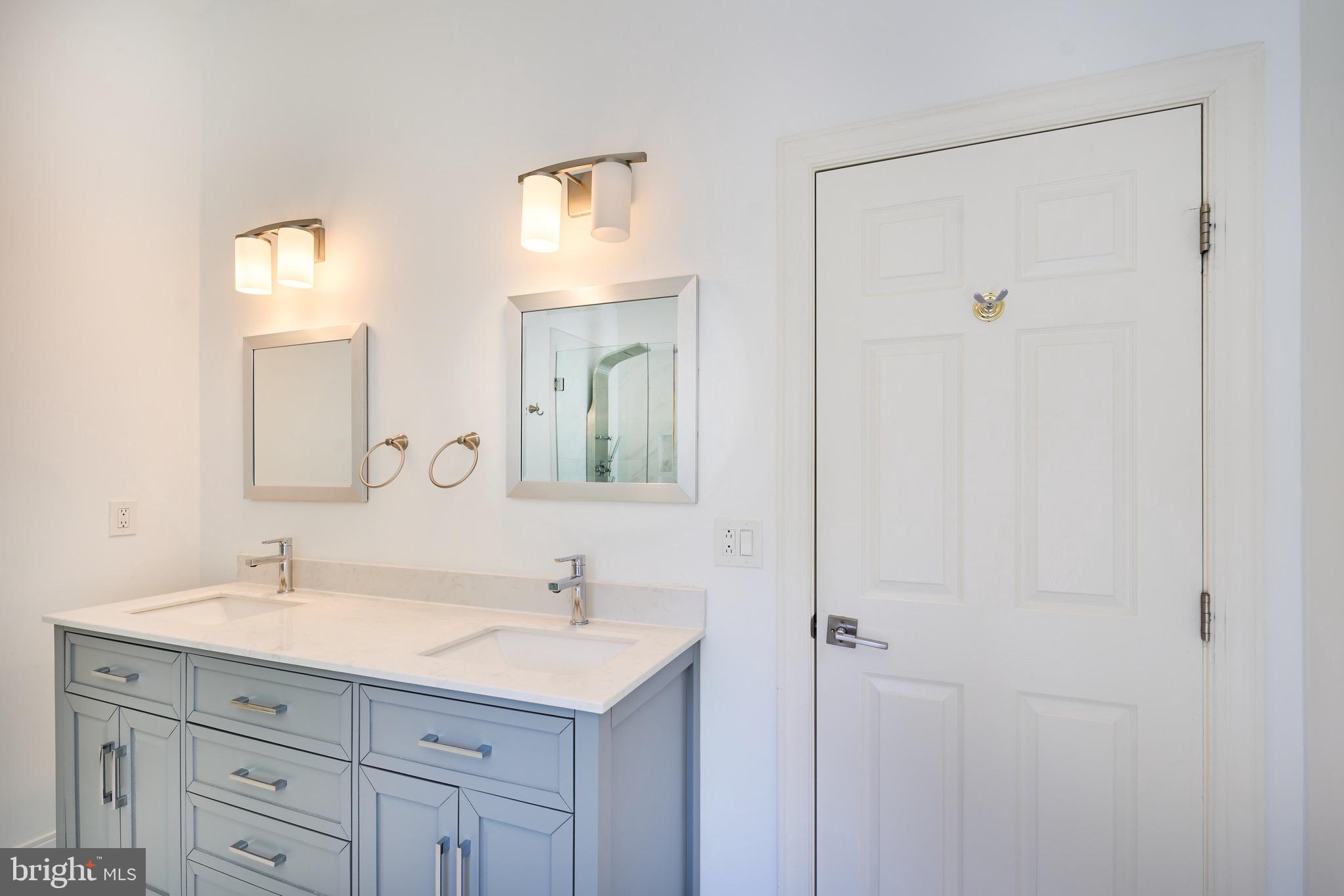 POTOMAC LAKES - Residential