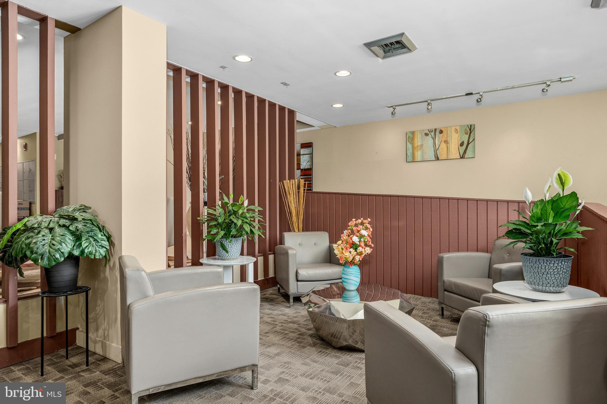 TAKOMA PARK - Residential