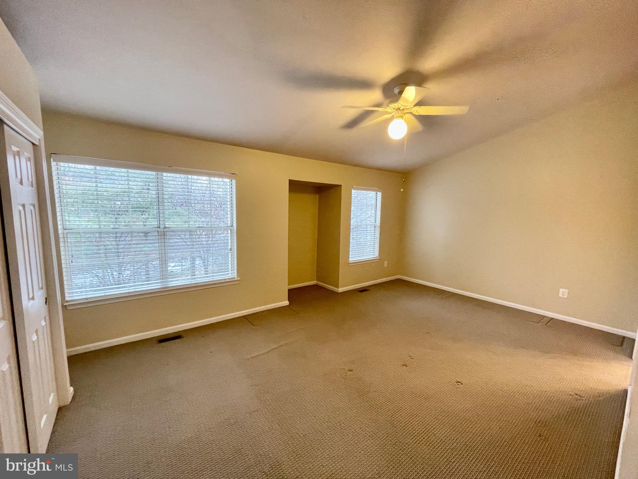 VILLAGE OF HICKORY RIDGE - Residential