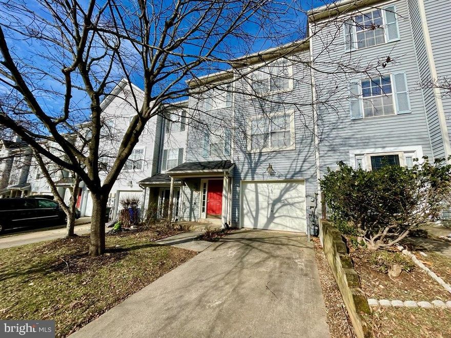 Columbia Builder's  home is waiting for your personal touches! This property is a great value for the next owners to come in and make it their own with tons of built in equity. You will feel the extra space in this fantastic 2200+ square foot garage townhome. It features a massive rear kitchen with island, spacious deck,  huge living and dining room areas. Moving upstairs the Owner's Suite features cathedral ceilings, soaking tub and a walk-in shower. There are two additional bedrooms on the upper level accompanied by an additional full bath. The lower level hosts a large family room with fireplace, washer and dryer, walkout access, half bath and entry to the garage with storage space. This home is ready for you, schedule a showing today!