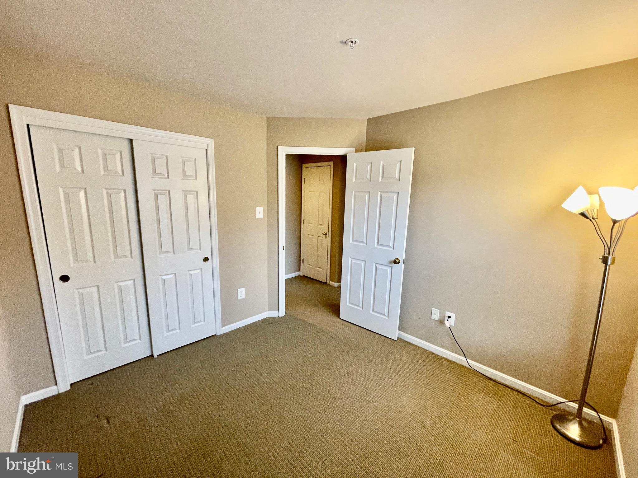 VILLAGE OF HICKORY RIDGE - Residential