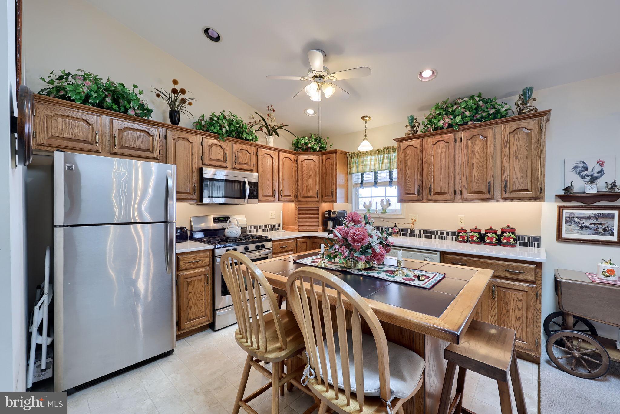 ARBOR GATE - Residential