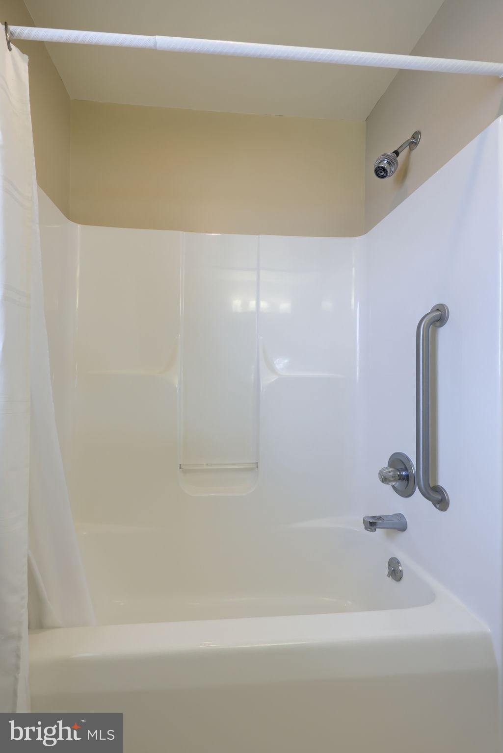 ARBOR GATE - Residential