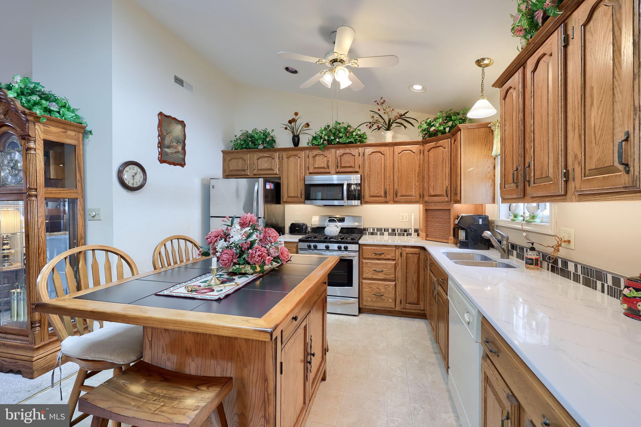 ARBOR GATE - Residential