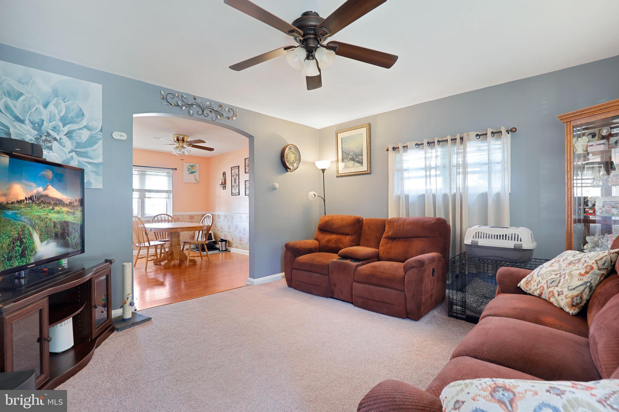 CHARLESMONT - Residential