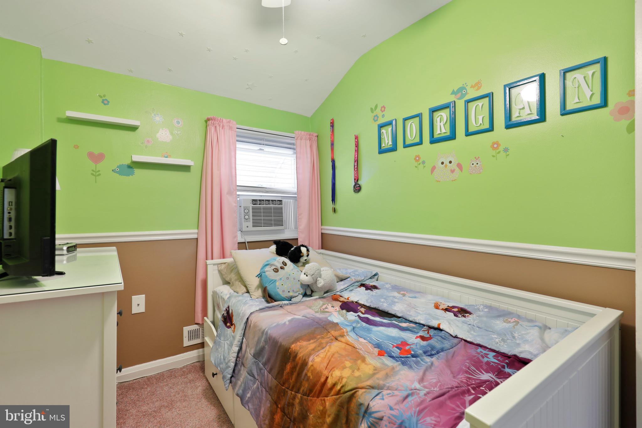 CHARLESMONT - Residential