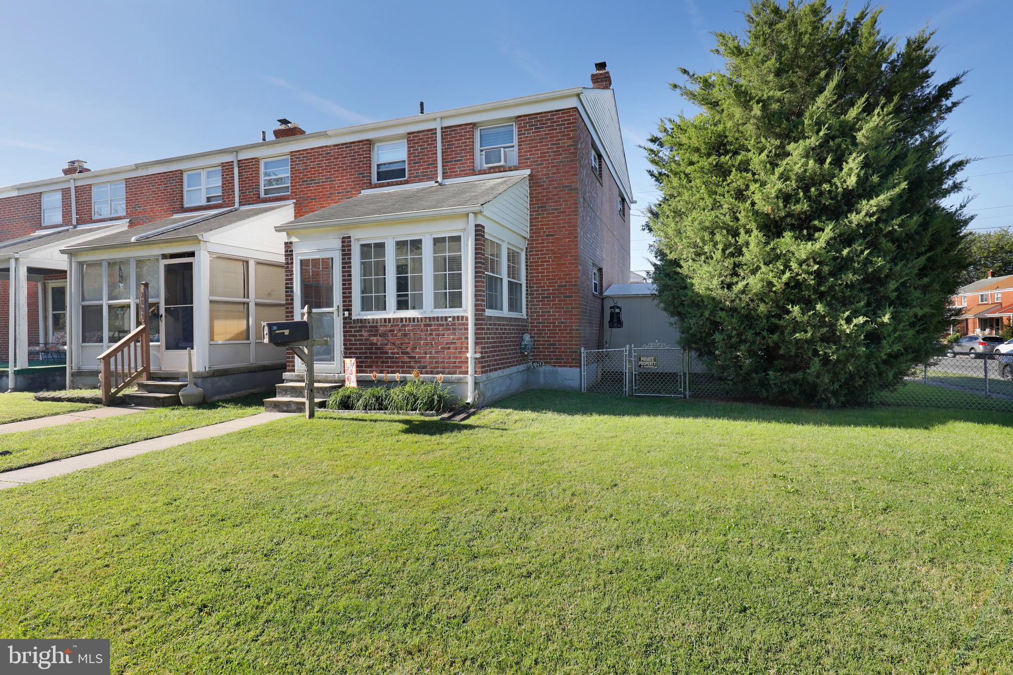 CHARLESMONT - Residential