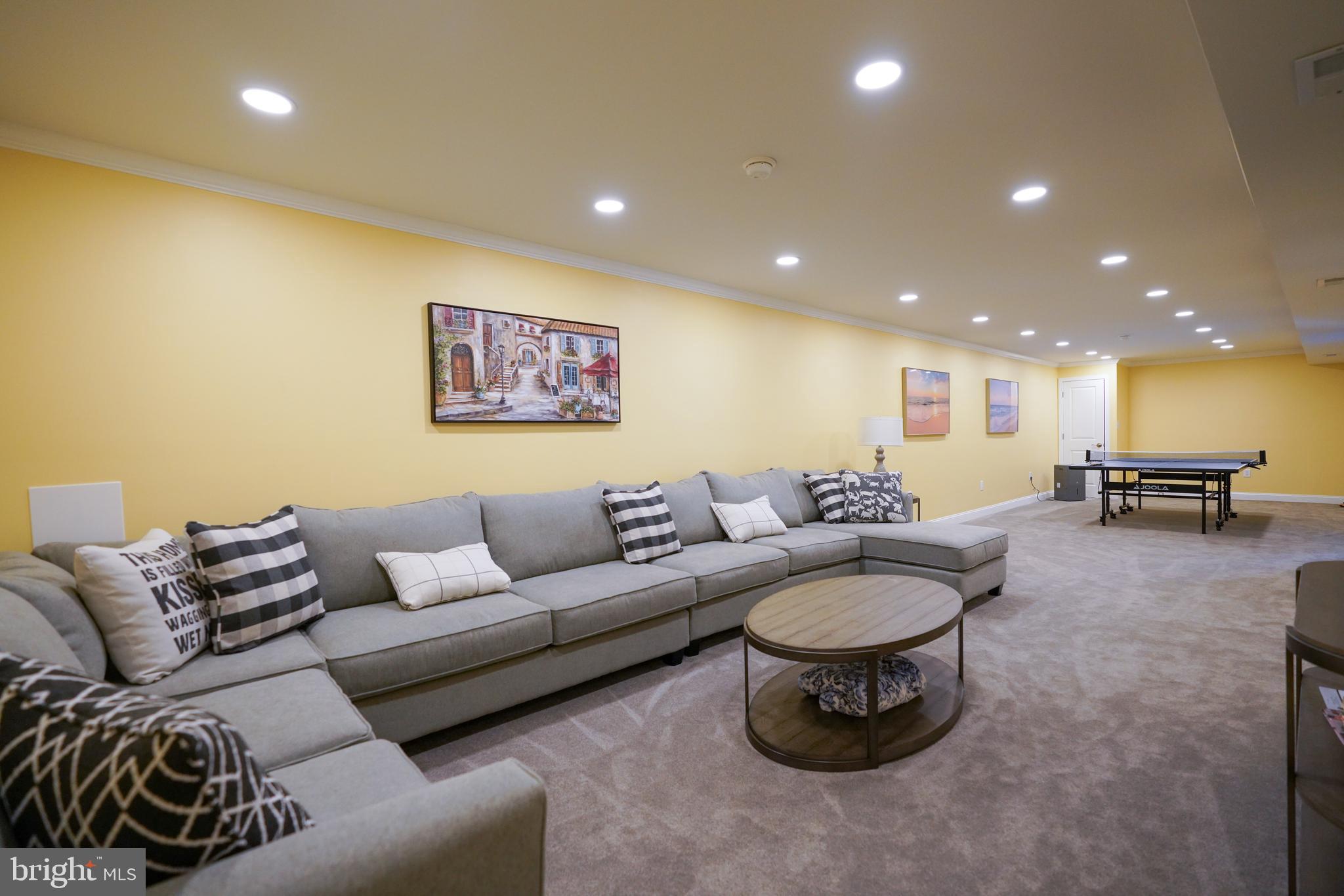 GRANDE AT CANAL POINTE - Residential