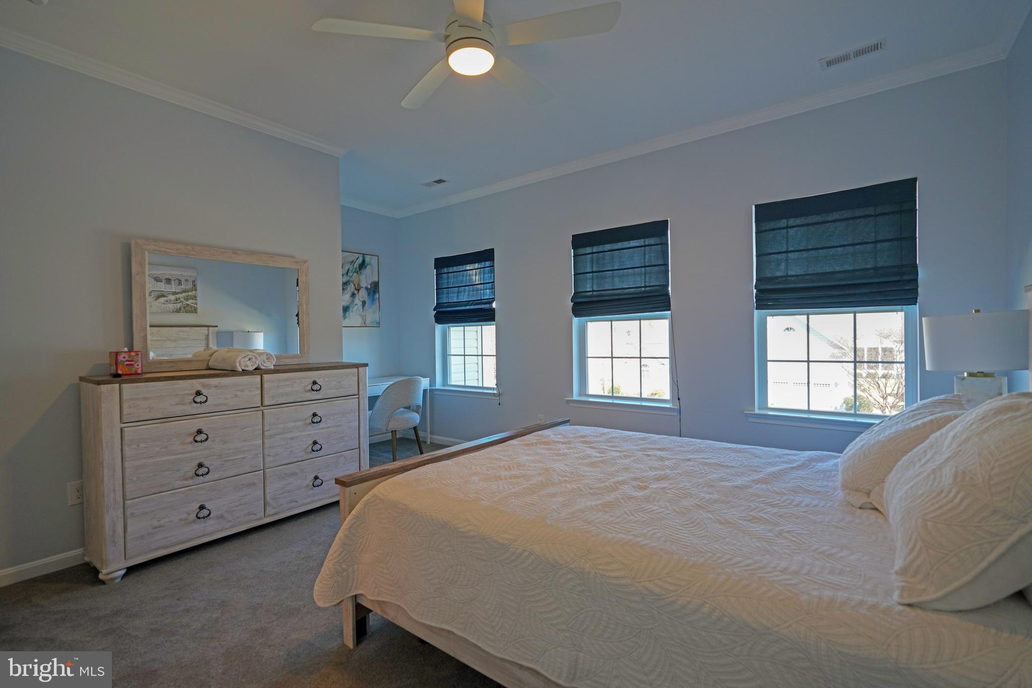 GRANDE AT CANAL POINTE - Residential