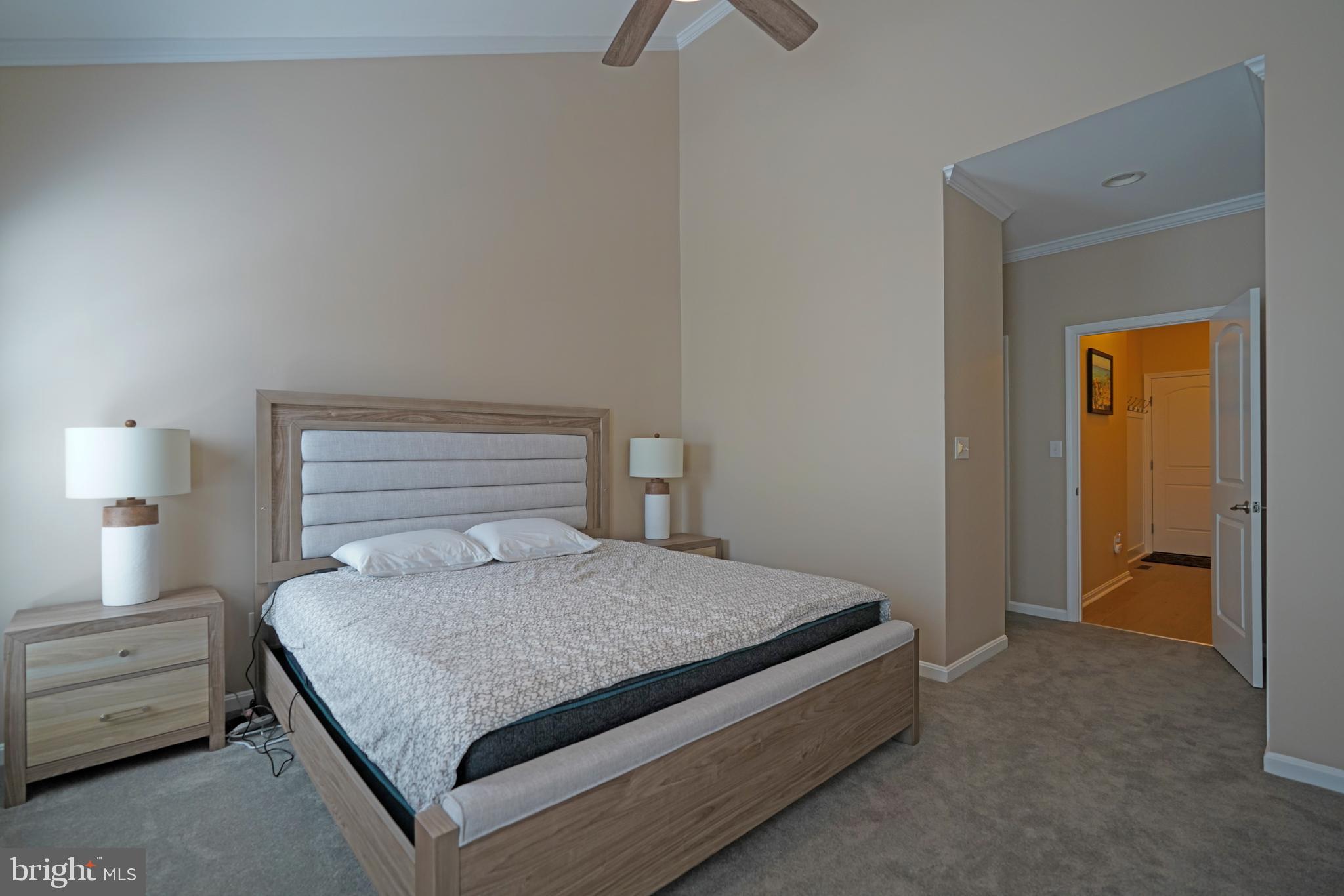 GRANDE AT CANAL POINTE - Residential