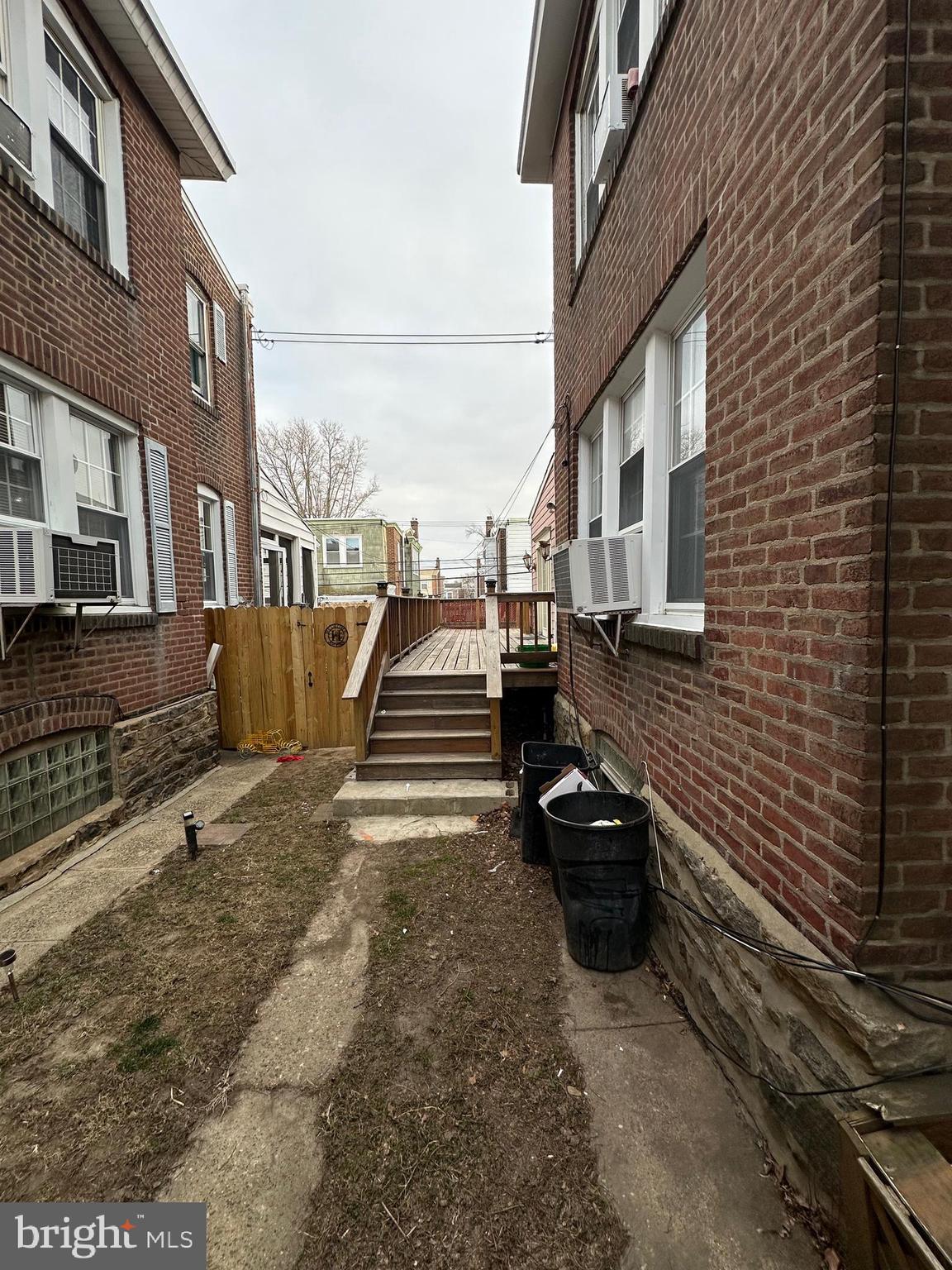 MAYFAIR - Residential