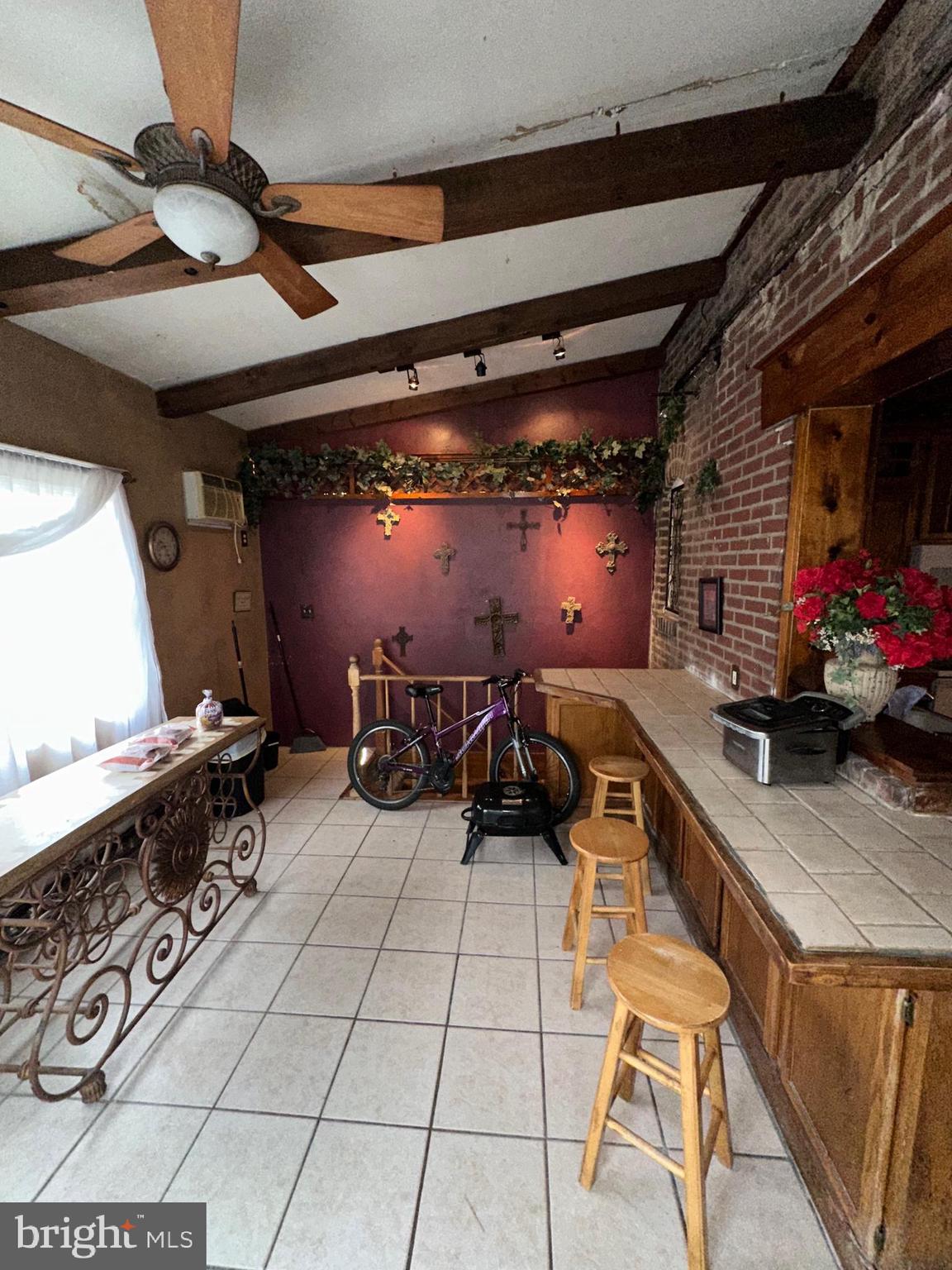 MAYFAIR - Residential