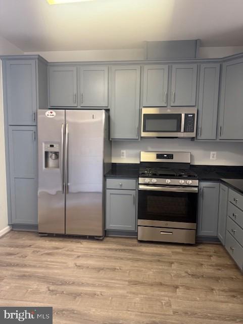 AMBERLEA AT SOUTH RIDING - Residential Lease