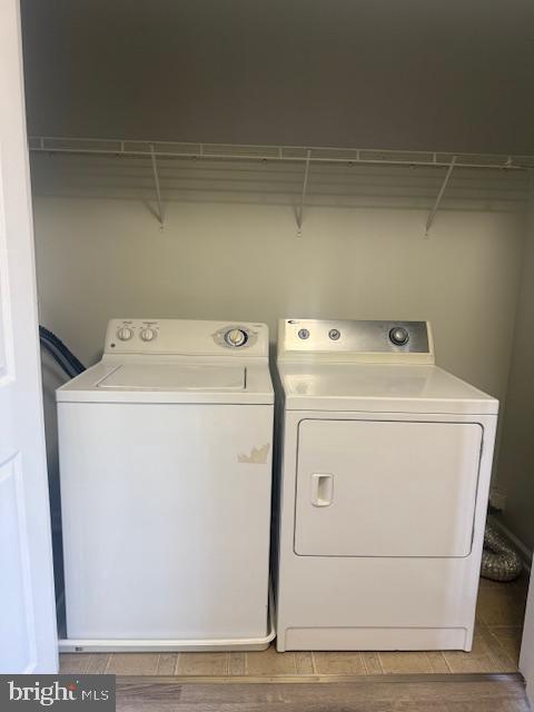 AMBERLEA AT SOUTH RIDING - Residential Lease