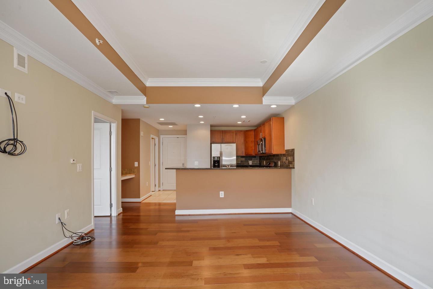 VANTAGE AT MERRIFIELD - Residential Lease