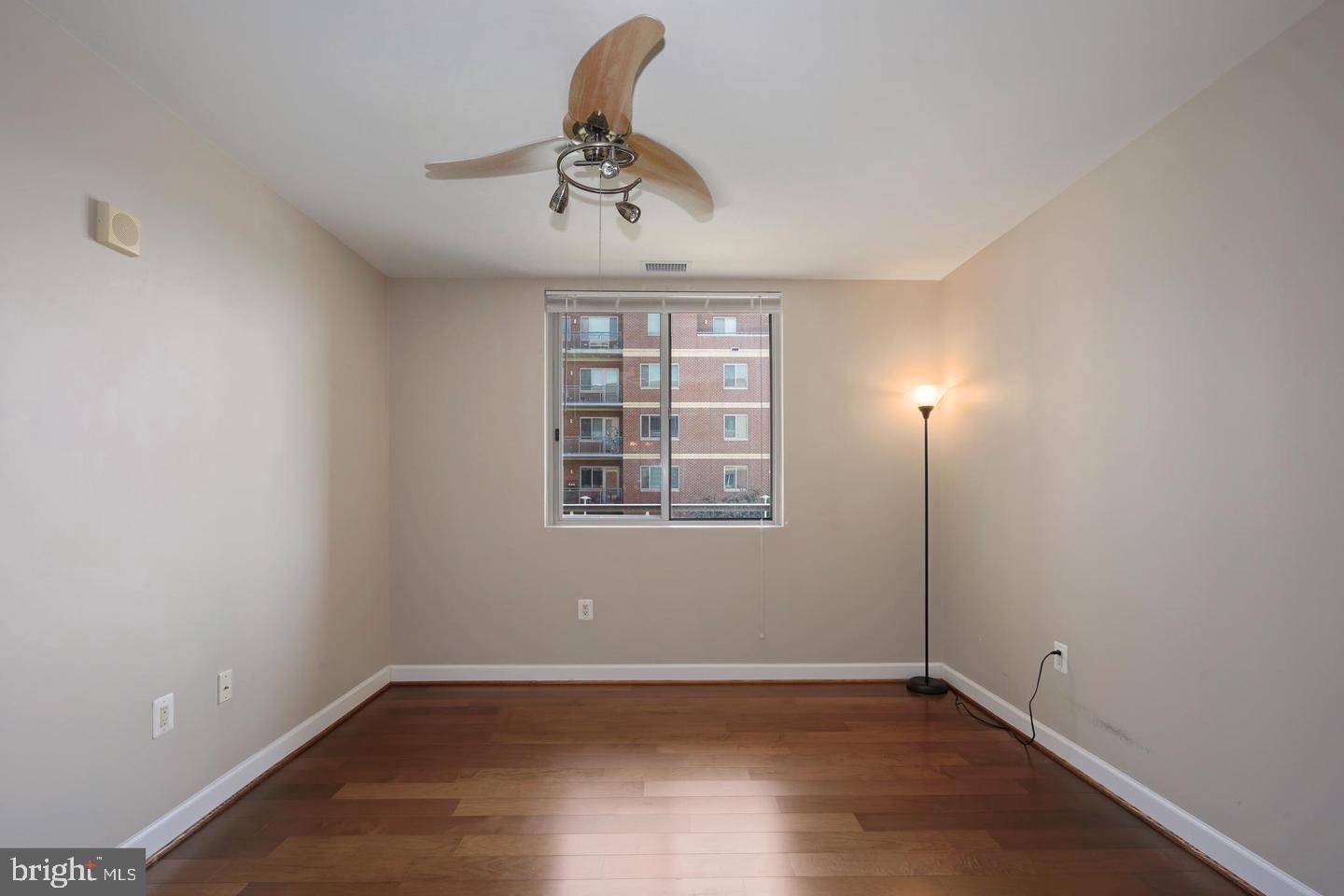 VANTAGE AT MERRIFIELD - Residential Lease