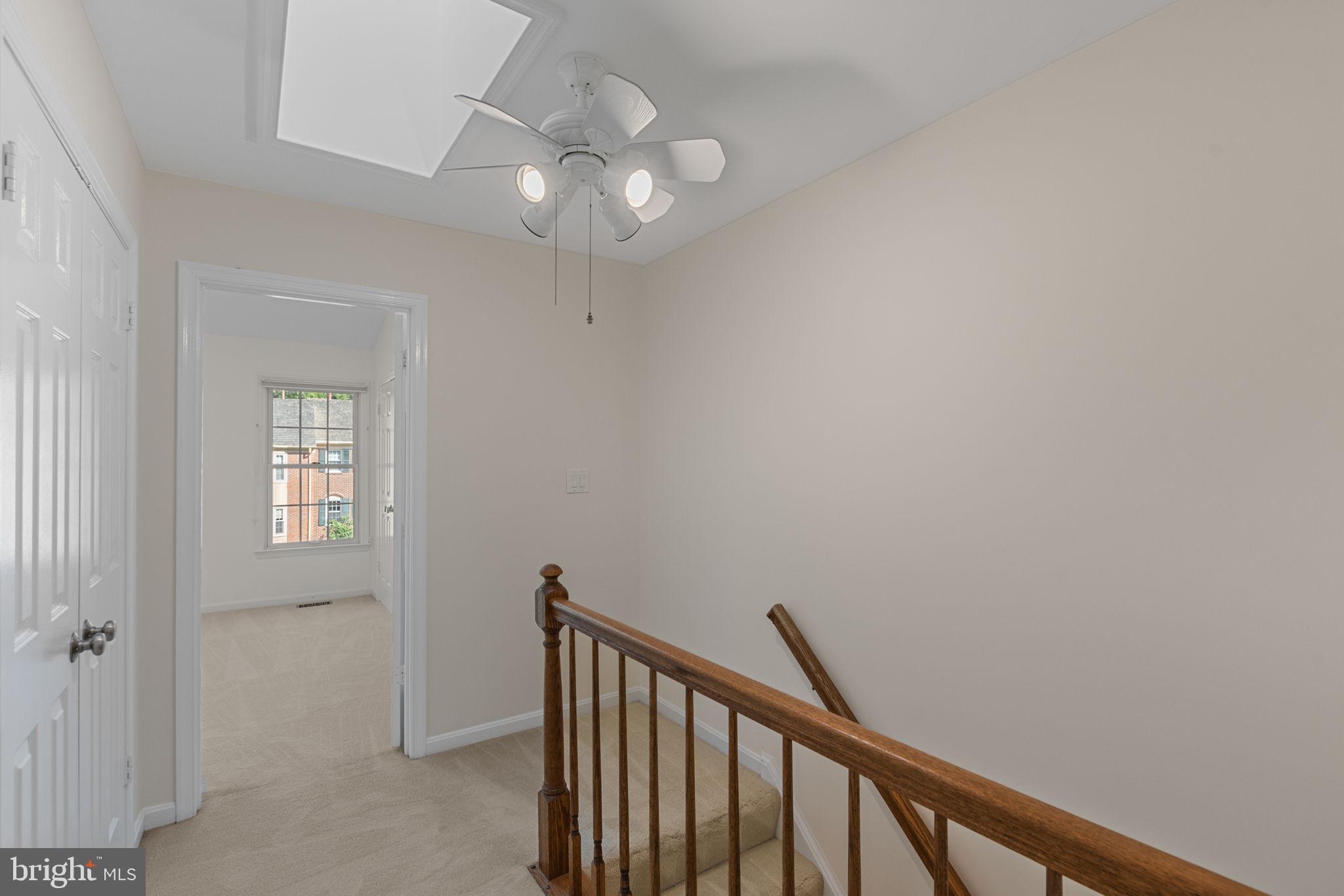 WILLIAMSBURG POND - Residential Lease