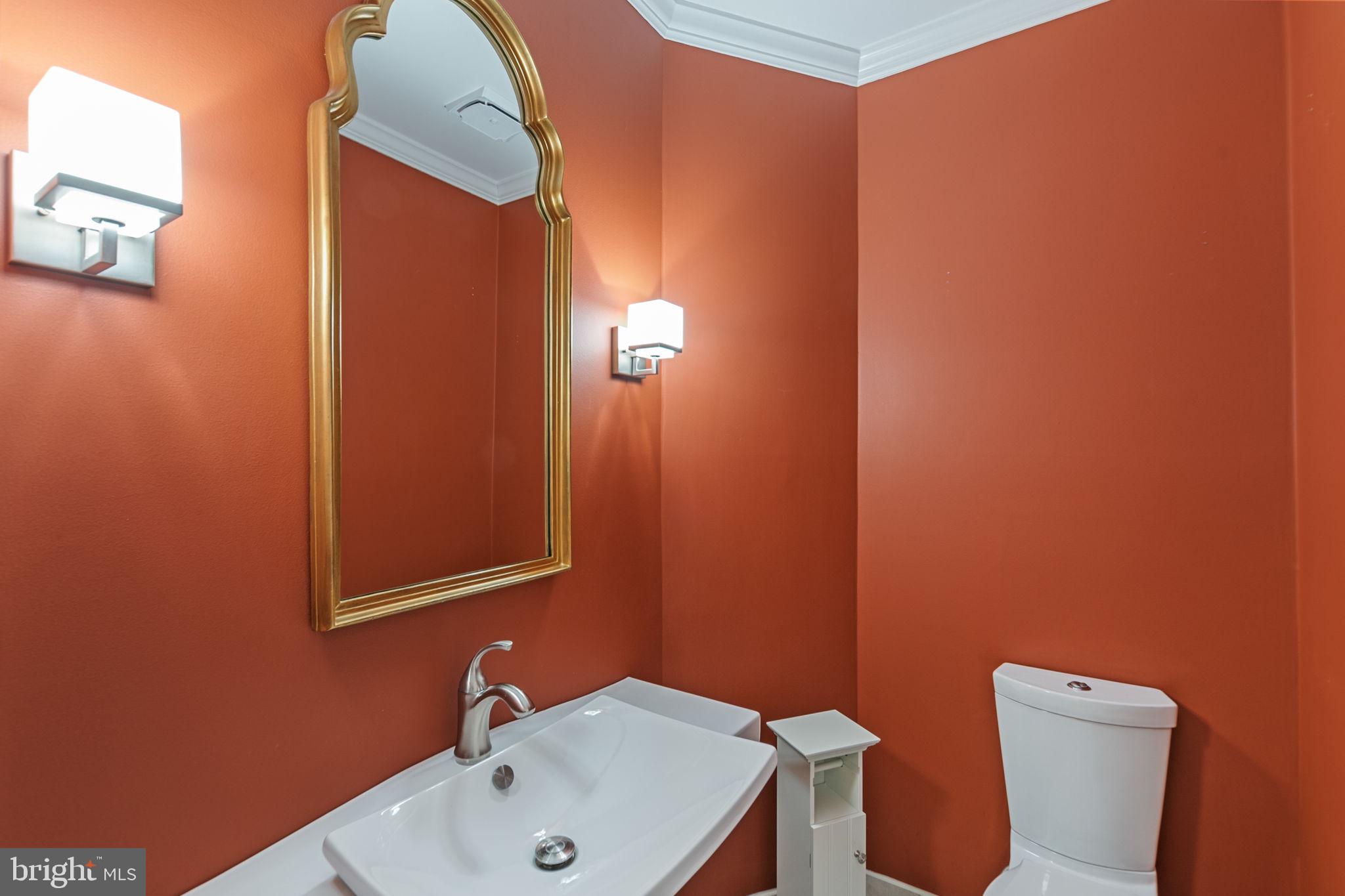 WILLIAMSBURG POND - Residential Lease