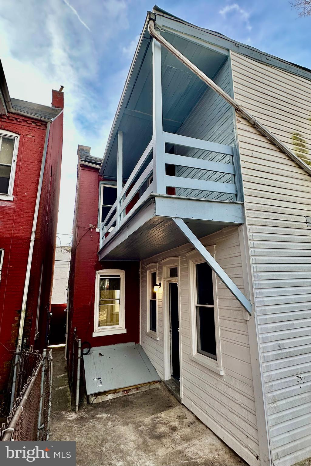 LANCASTER - Residential