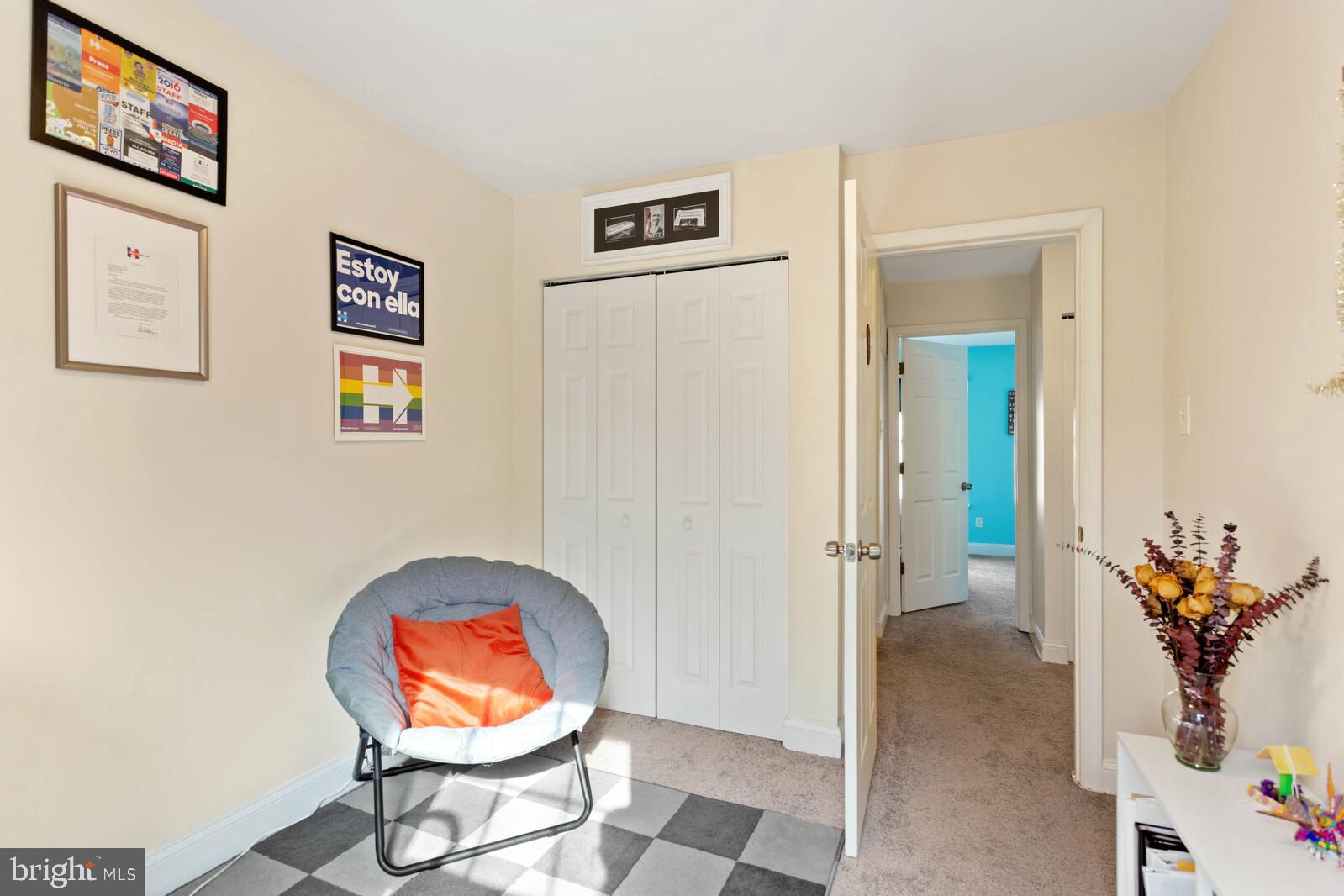 LONDON WOODS - Residential