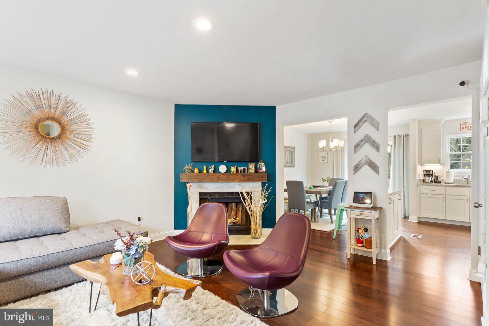 LONDON WOODS - Residential