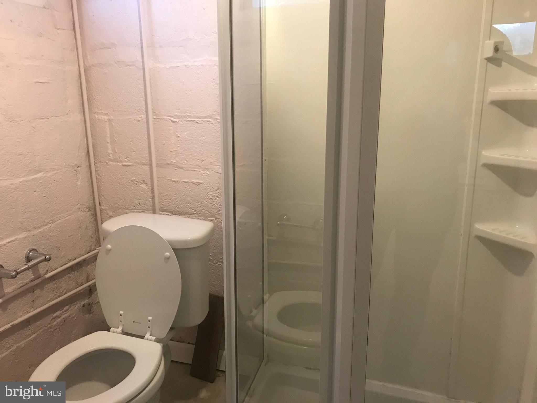 HYATTSVILLE HILLS - Residential Lease