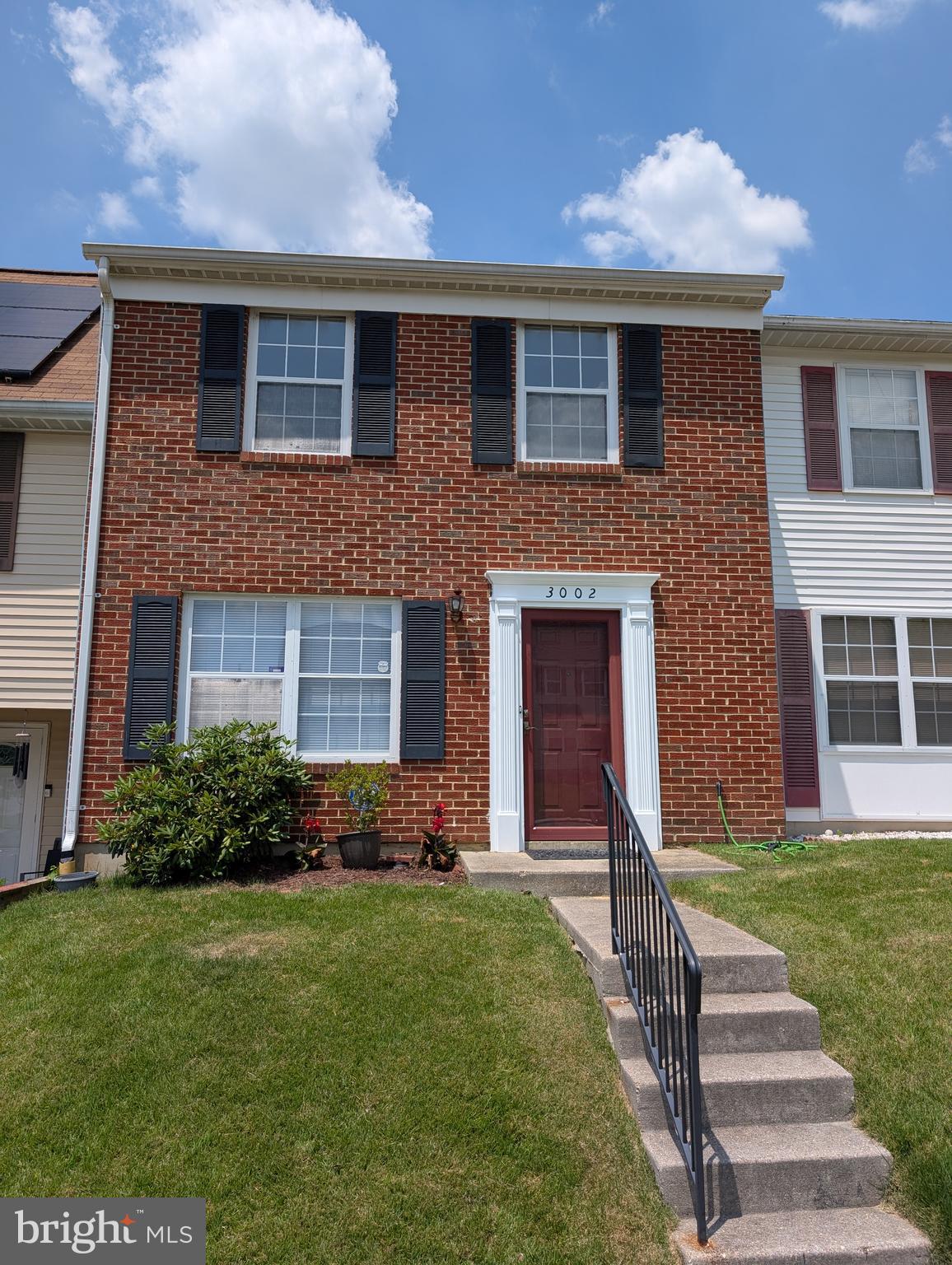 *** Very rare & Spacious Full Brick Front townhome here ... Granite Kitchen counter tops & Redesigned Bathrooms ... All New Carpet & Full custom paint job, Brand New Hvac system with 10 YEAR WARRANTY. Like New Water heater ... Roof is 4 years Old ... Home is Great condition. Close to Beltway & MGM & National Harbor & the Shopping Outlet. ***
