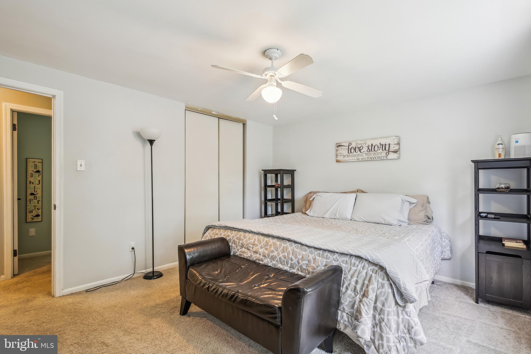 HIDDENBROOK - Residential